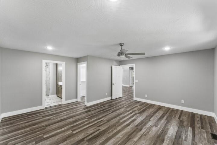 903 Oak Grove Lane Property Photo 18