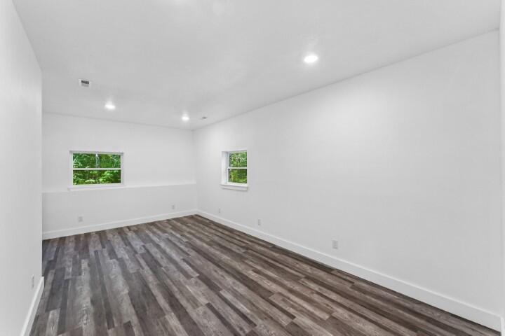 903 Oak Grove Lane Property Photo 37