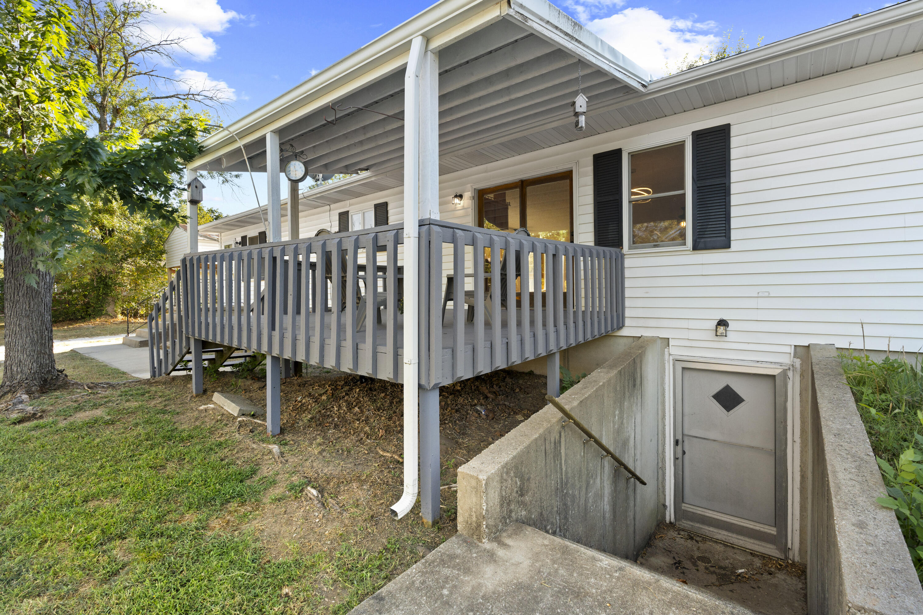 1232 North Tucker Street Property Photo 9