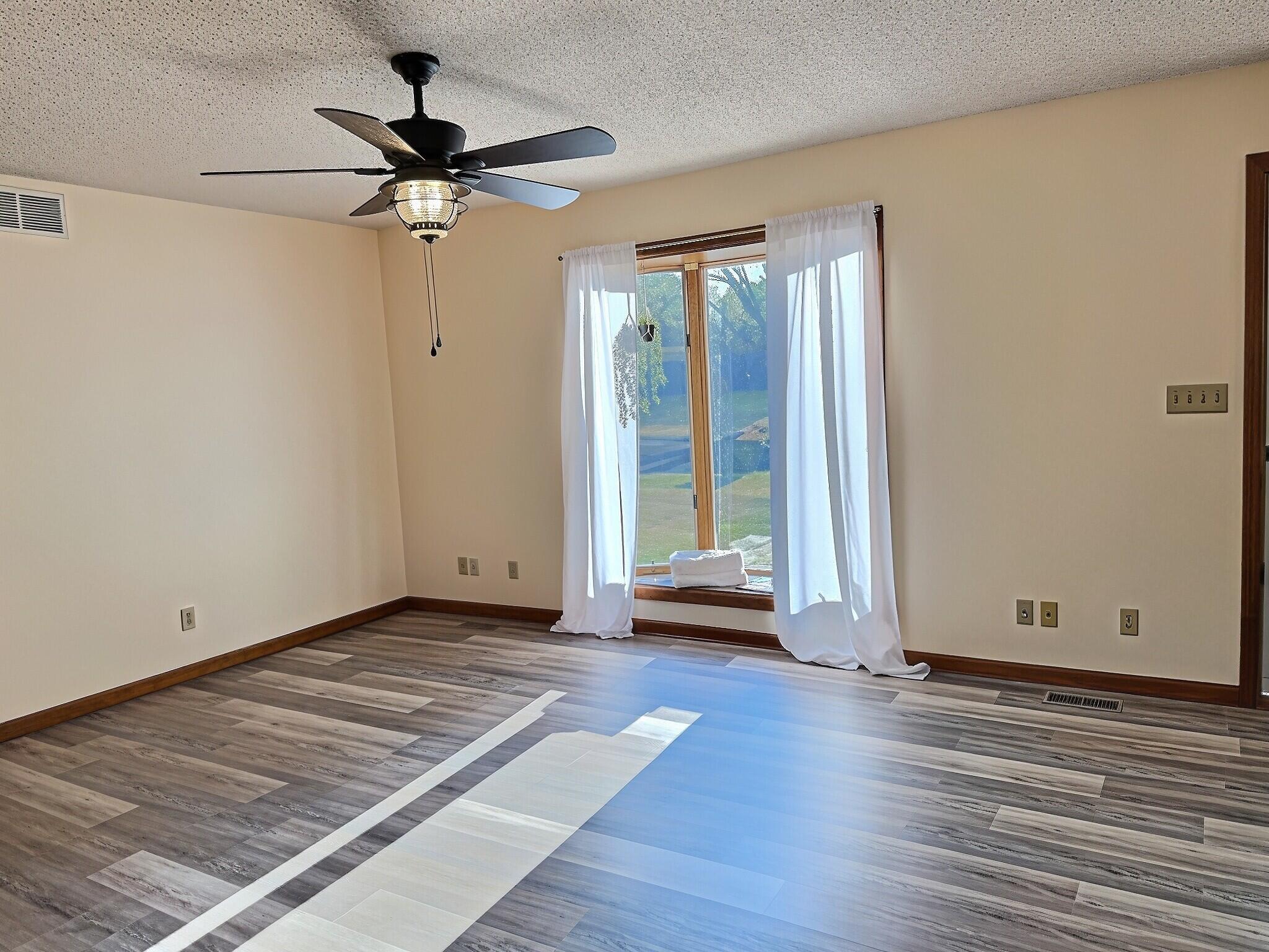 1232 North Tucker Street Property Photo 15