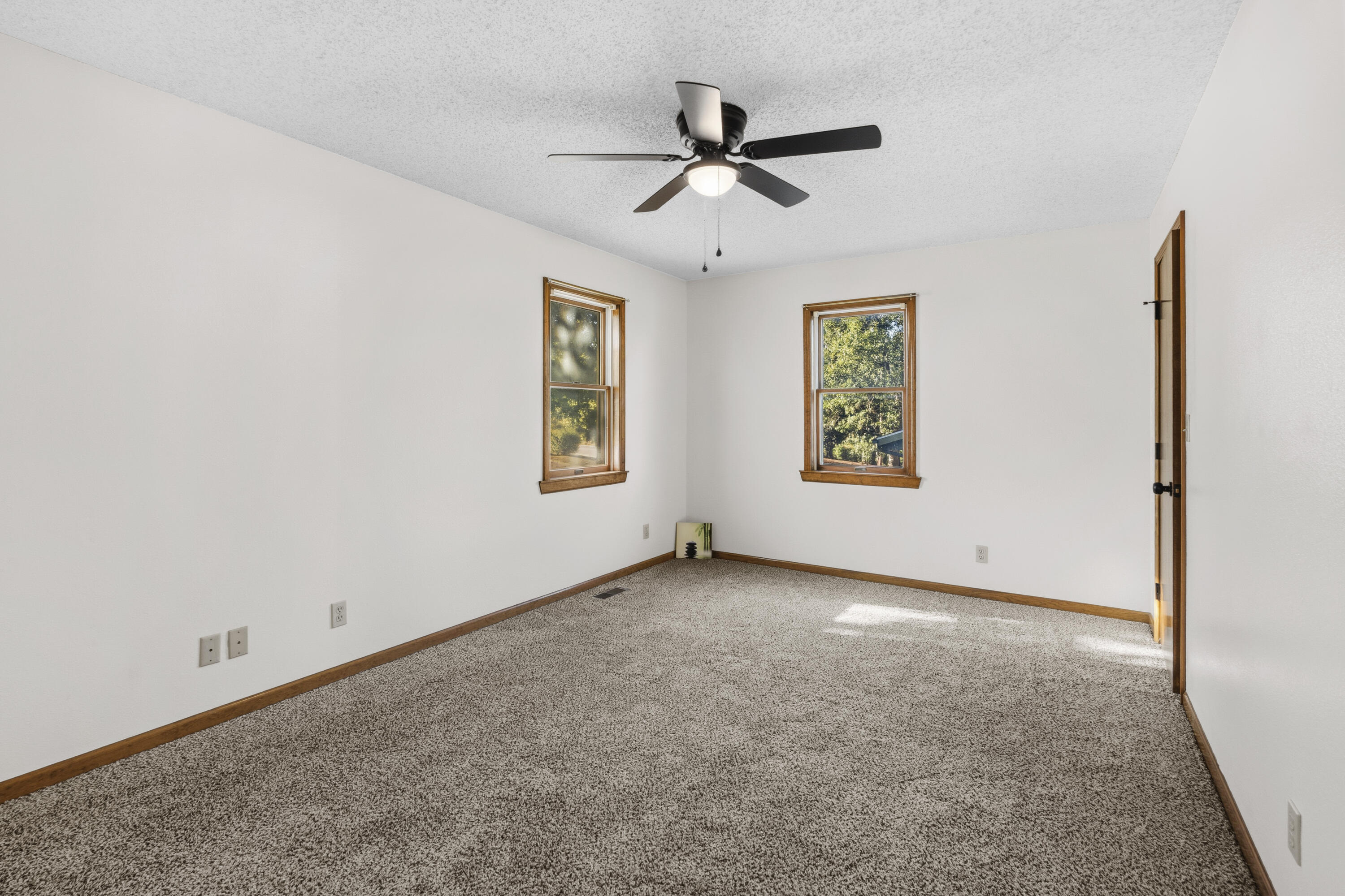 1232 North Tucker Street Property Photo 45