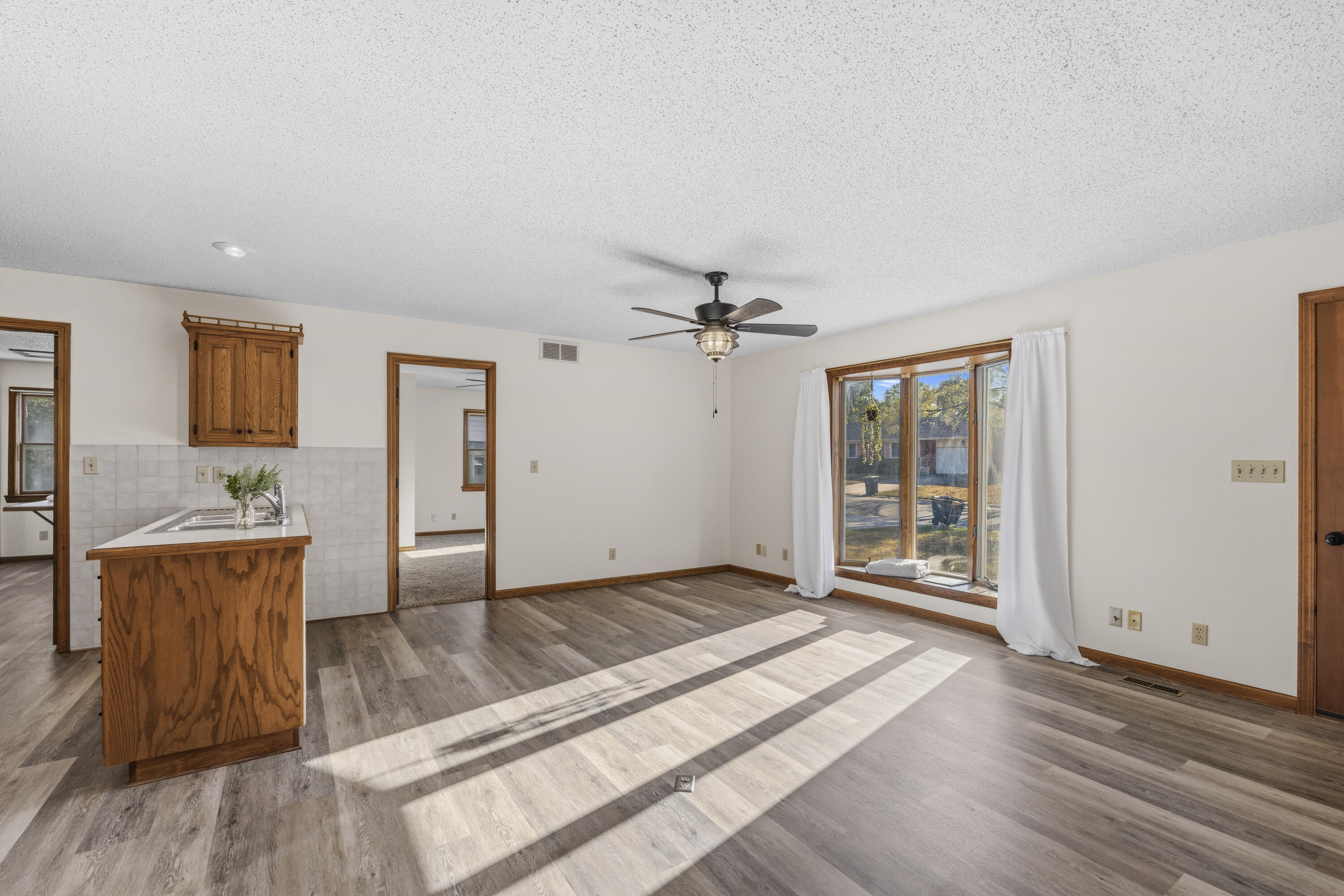 1232 North Tucker Street Property Photo 48