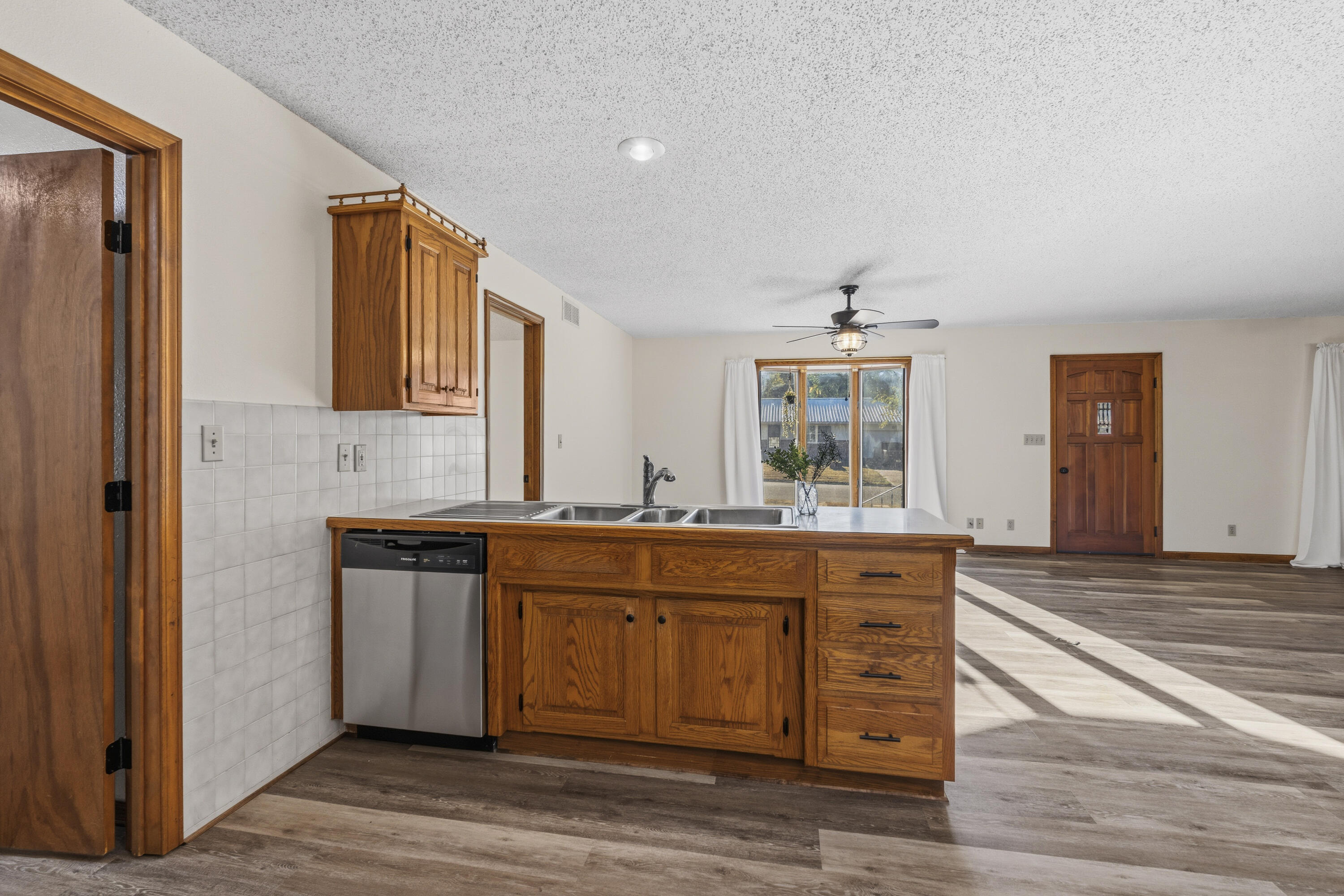 1232 North Tucker Street Property Photo 56