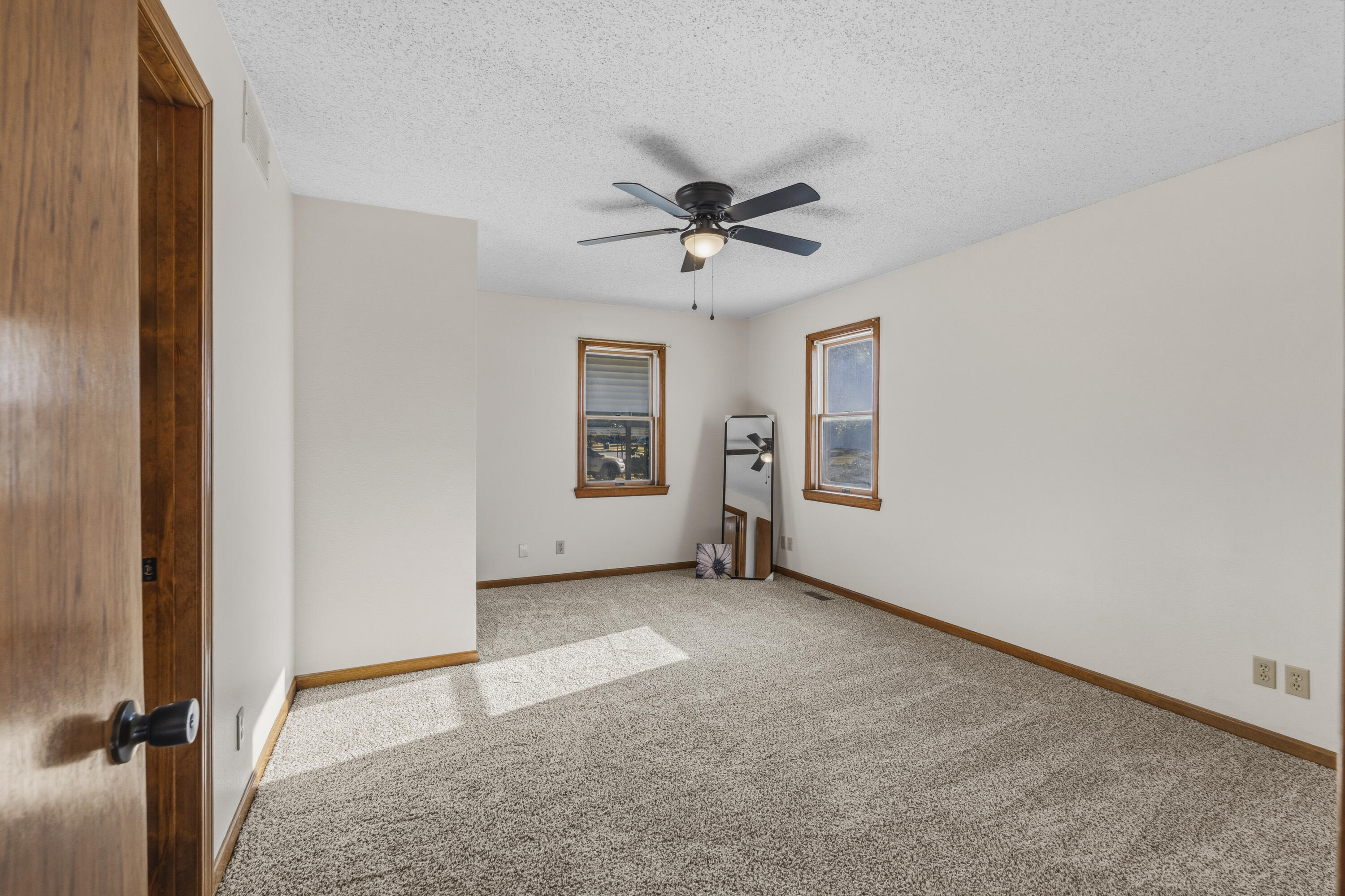 1232 North Tucker Street Property Photo 57