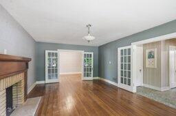 717 Oak Ridge Drive Property Photo 6