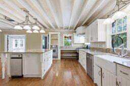 717 Oak Ridge Drive Property Photo 16