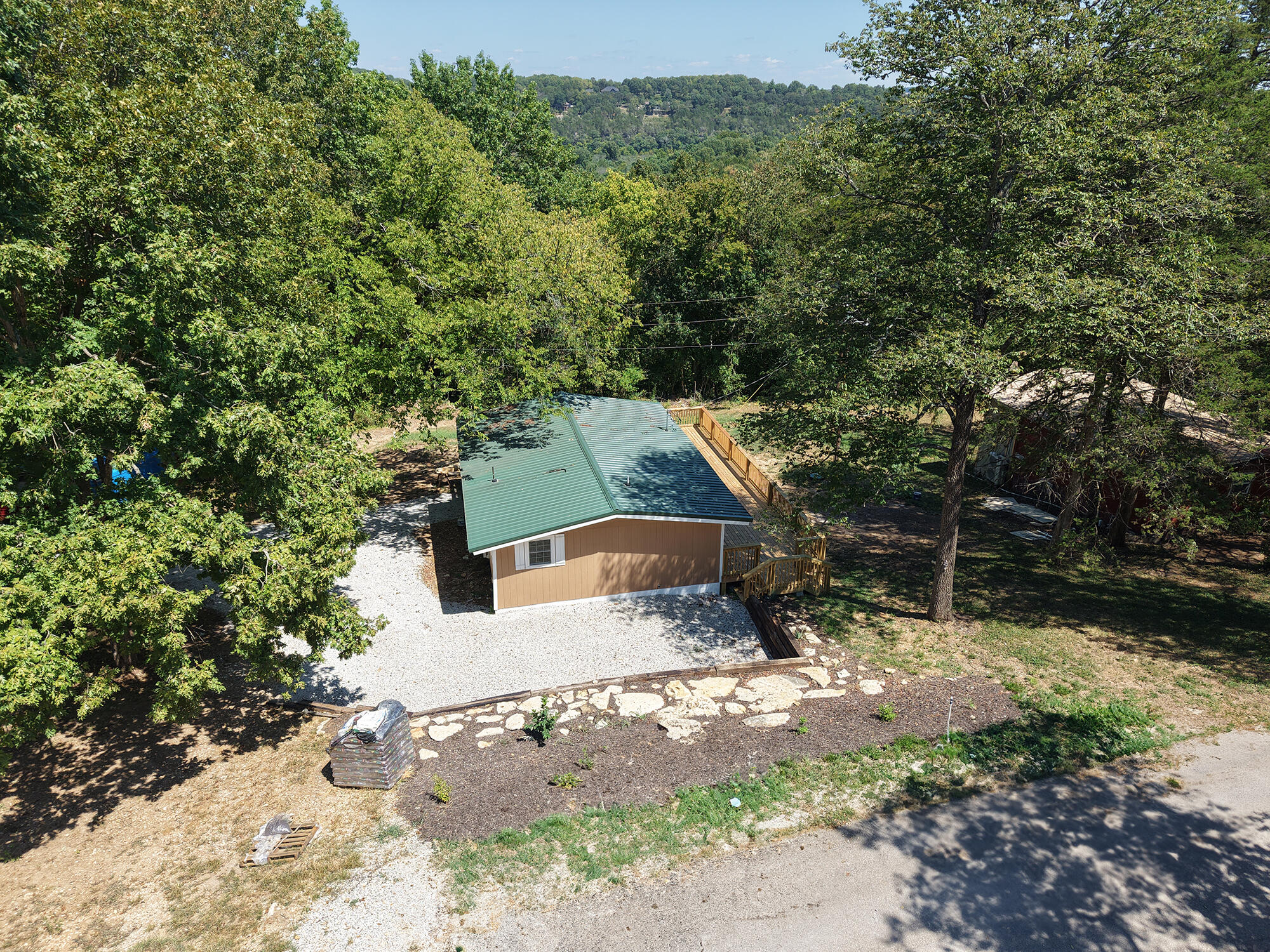 283 Saint Cloud Drive Property Photo 3