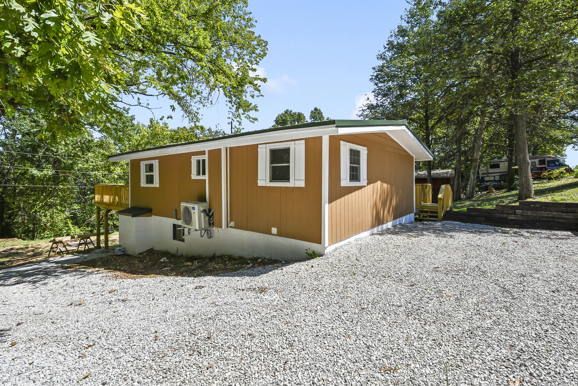 283 Saint Cloud Drive Property Photo 31