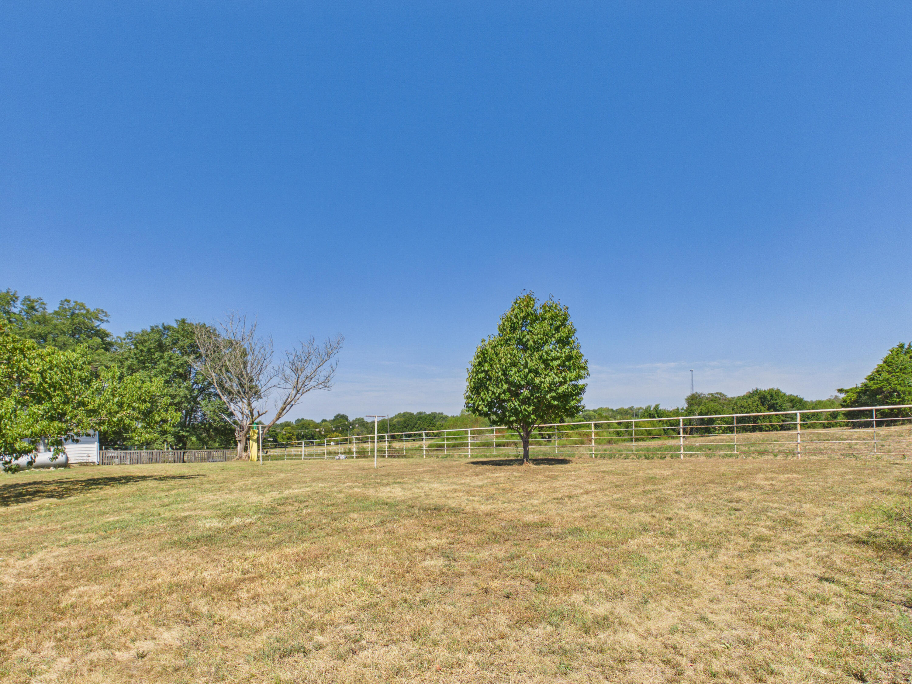 2412 Us Highway 65 Property Photo 19