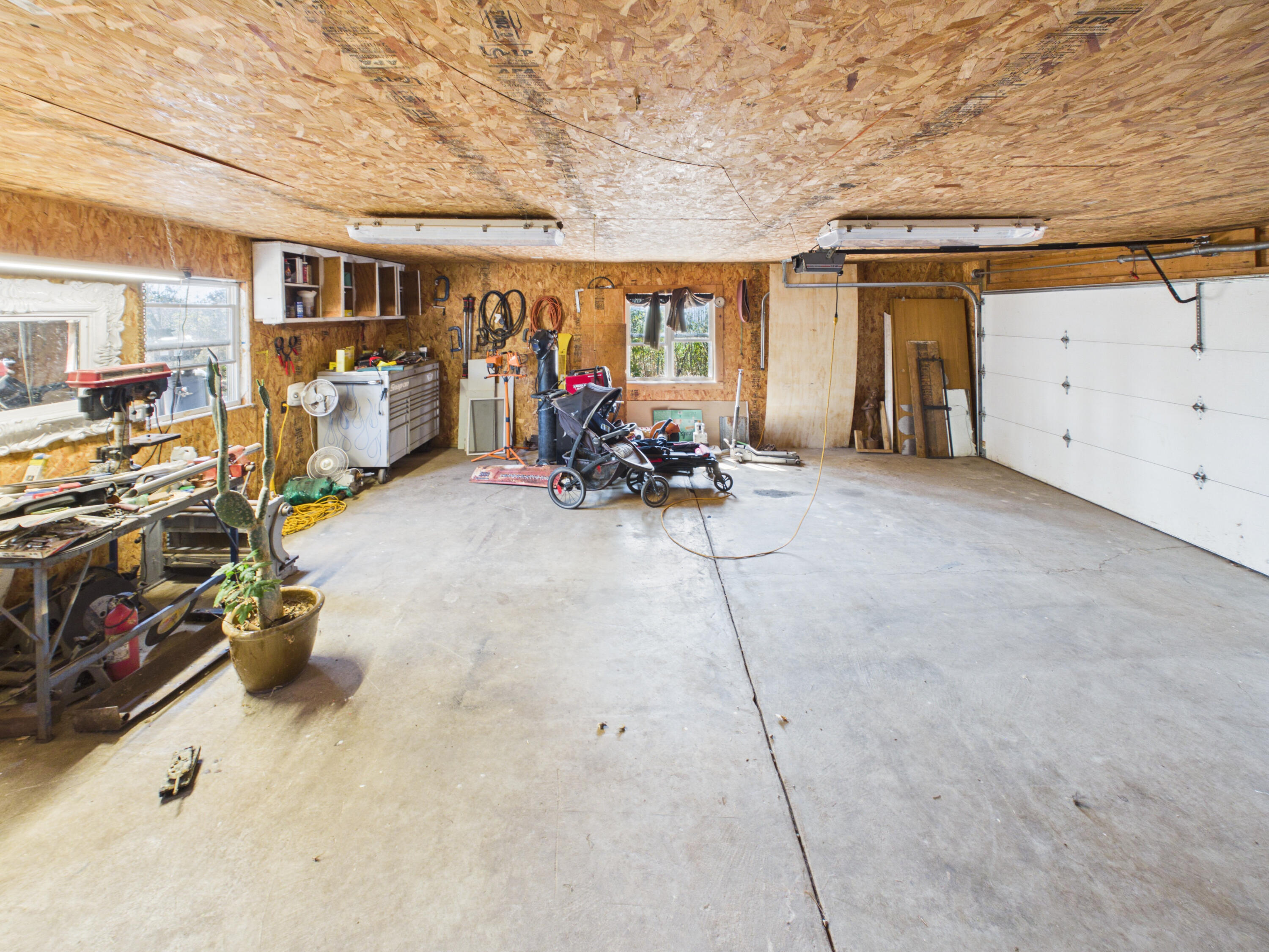 2412 Us Highway 65 Property Photo 33