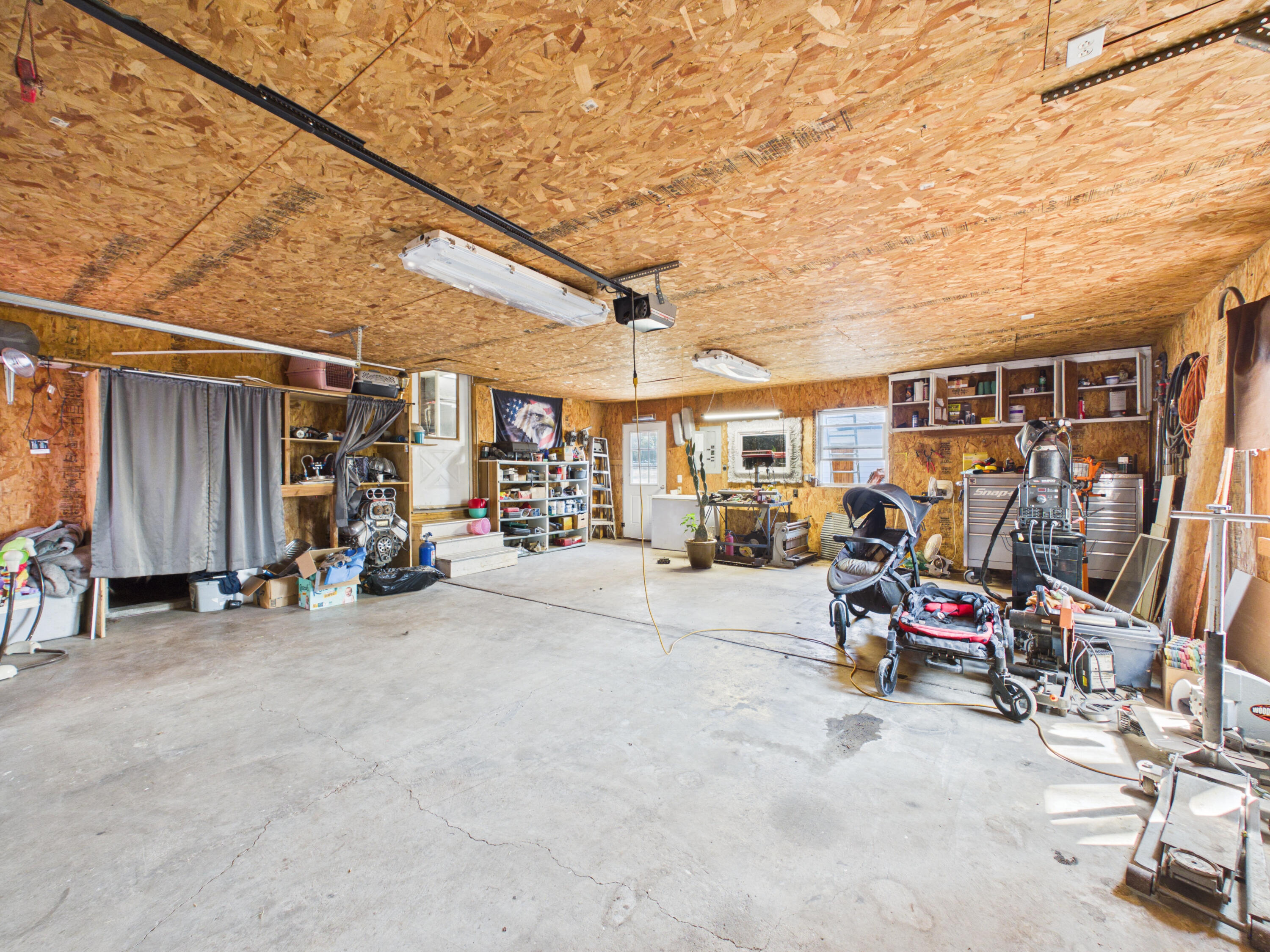 2412 Us Highway 65 Property Photo 34