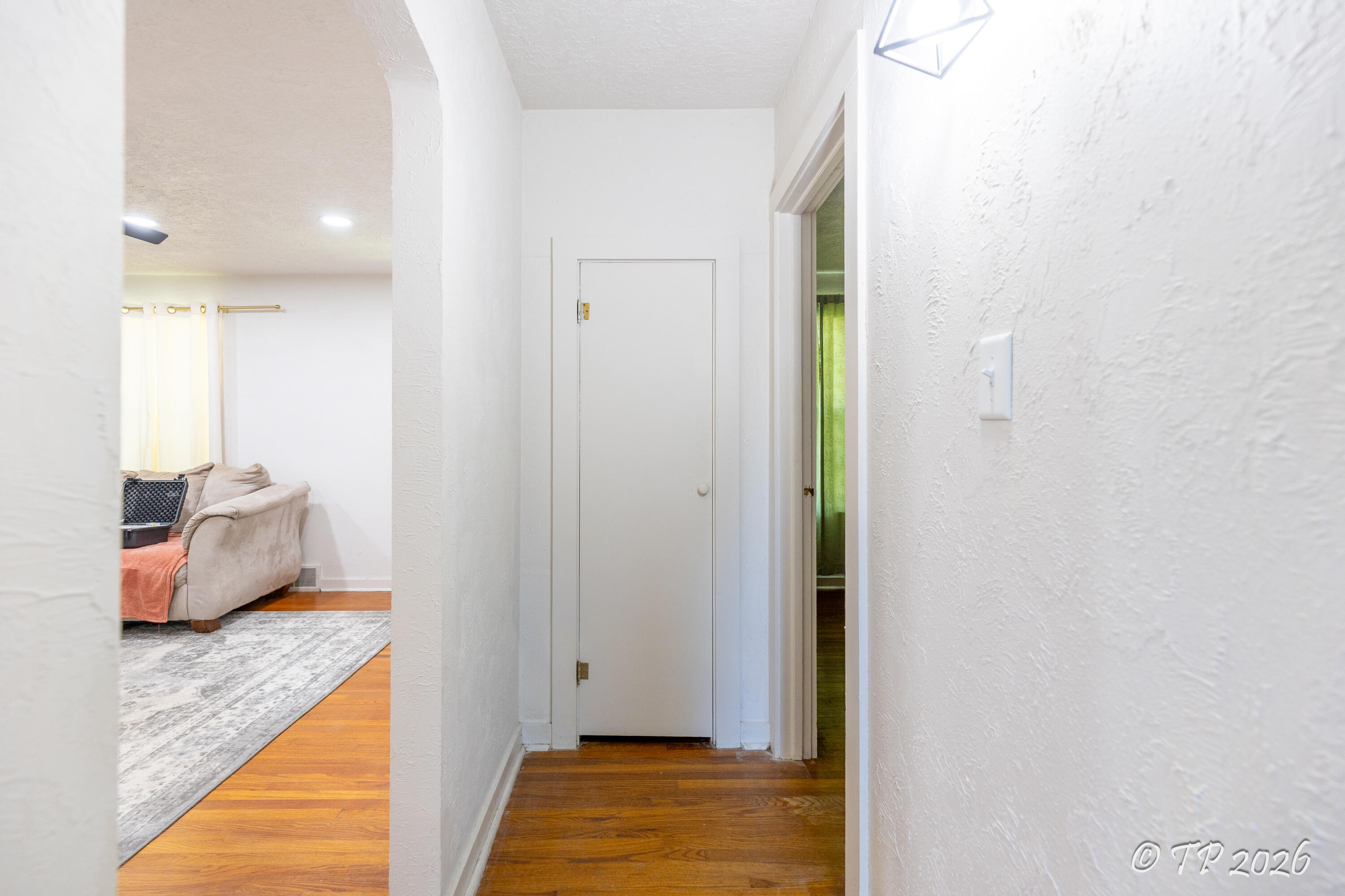 1058 West 3rd Street Property Photo 13