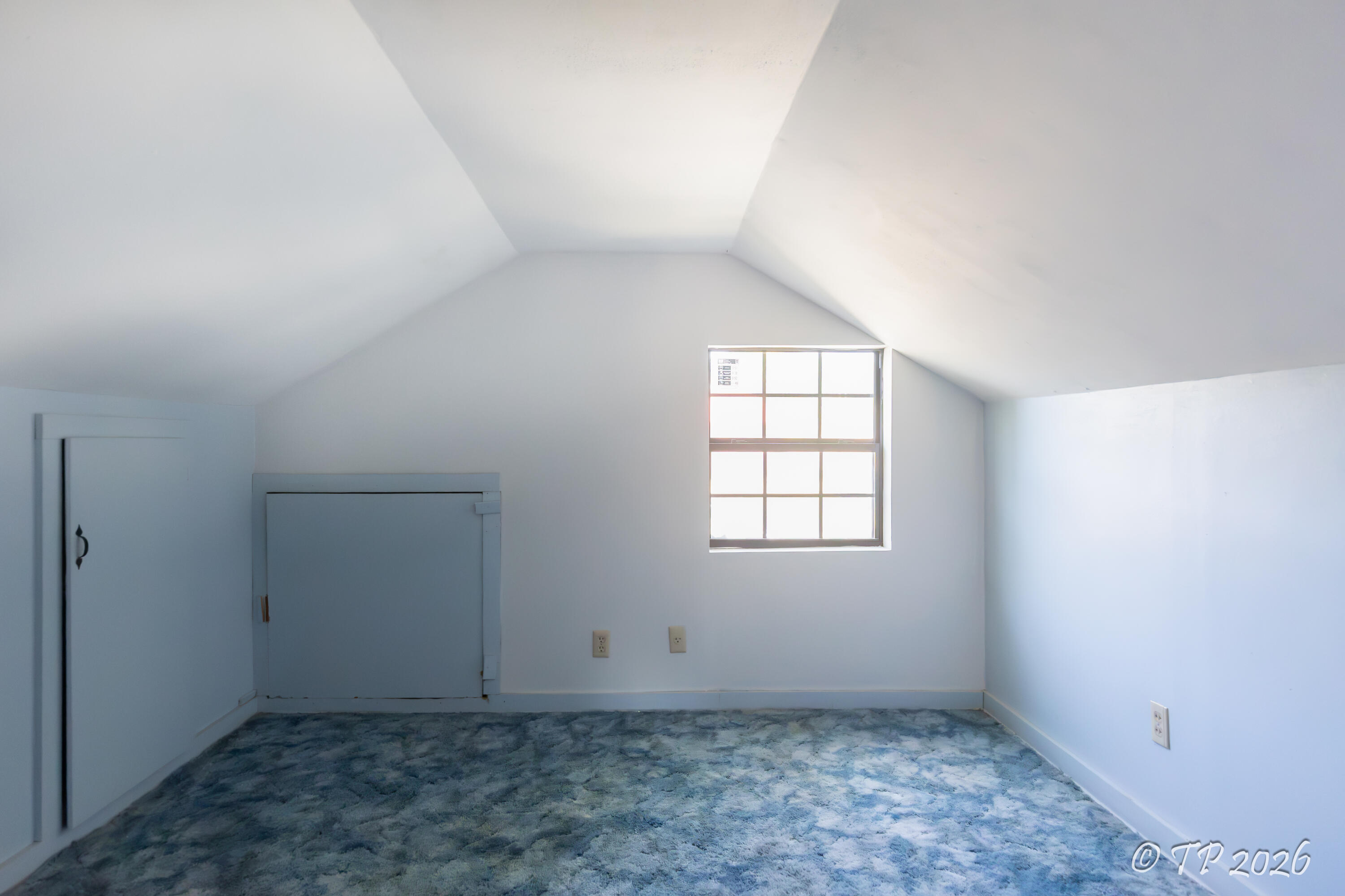 1058 West 3rd Street Property Photo 21