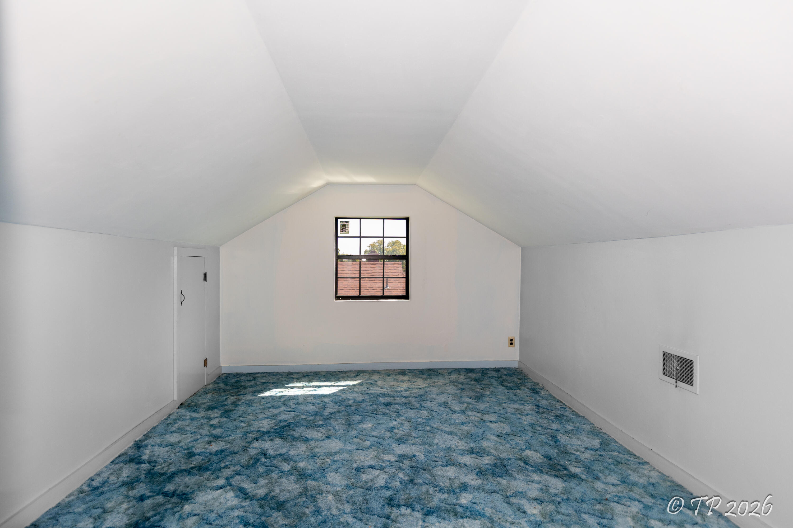 1058 West 3rd Street Property Photo 26