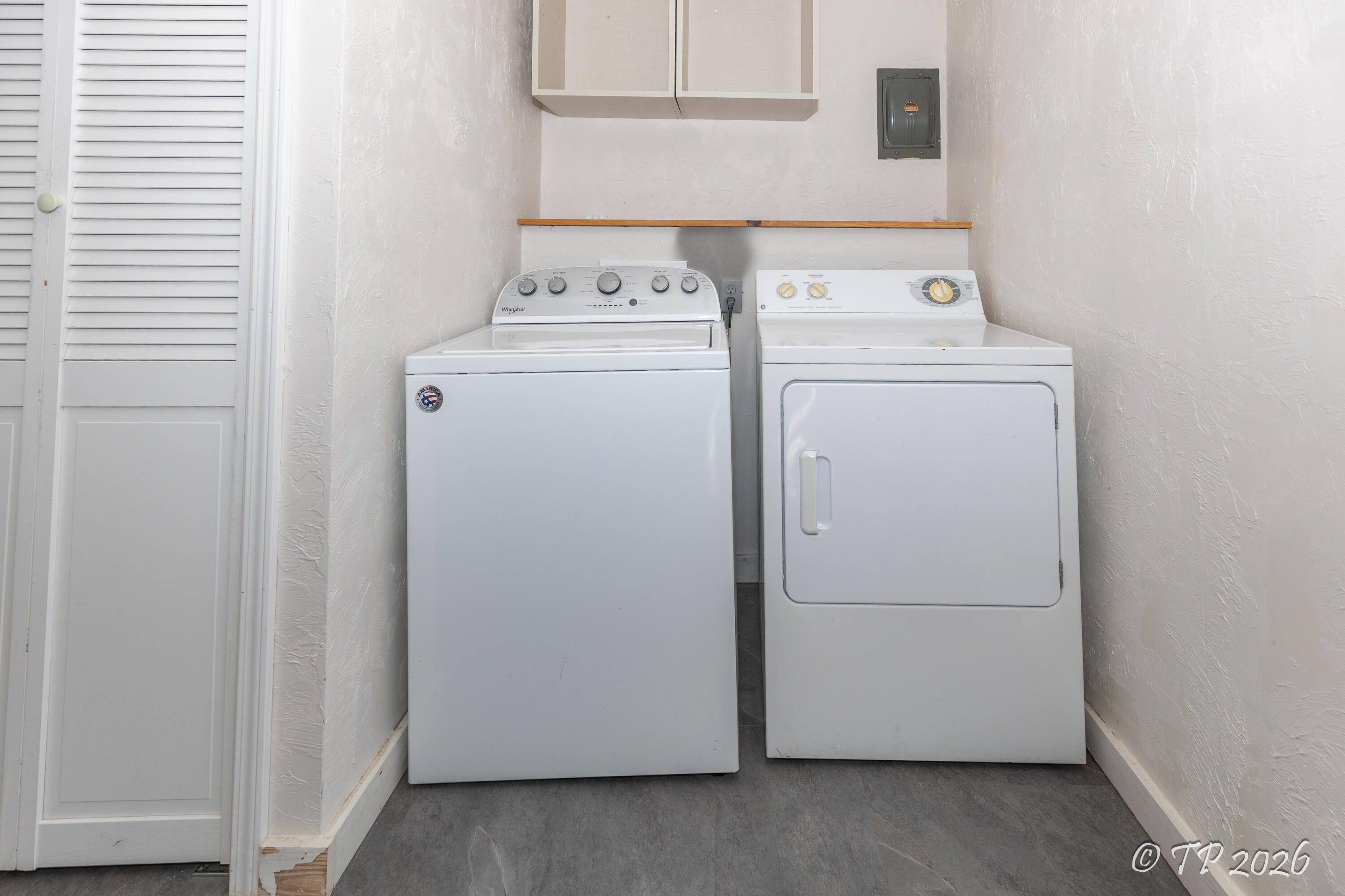 1058 West 3rd Street Property Photo 28