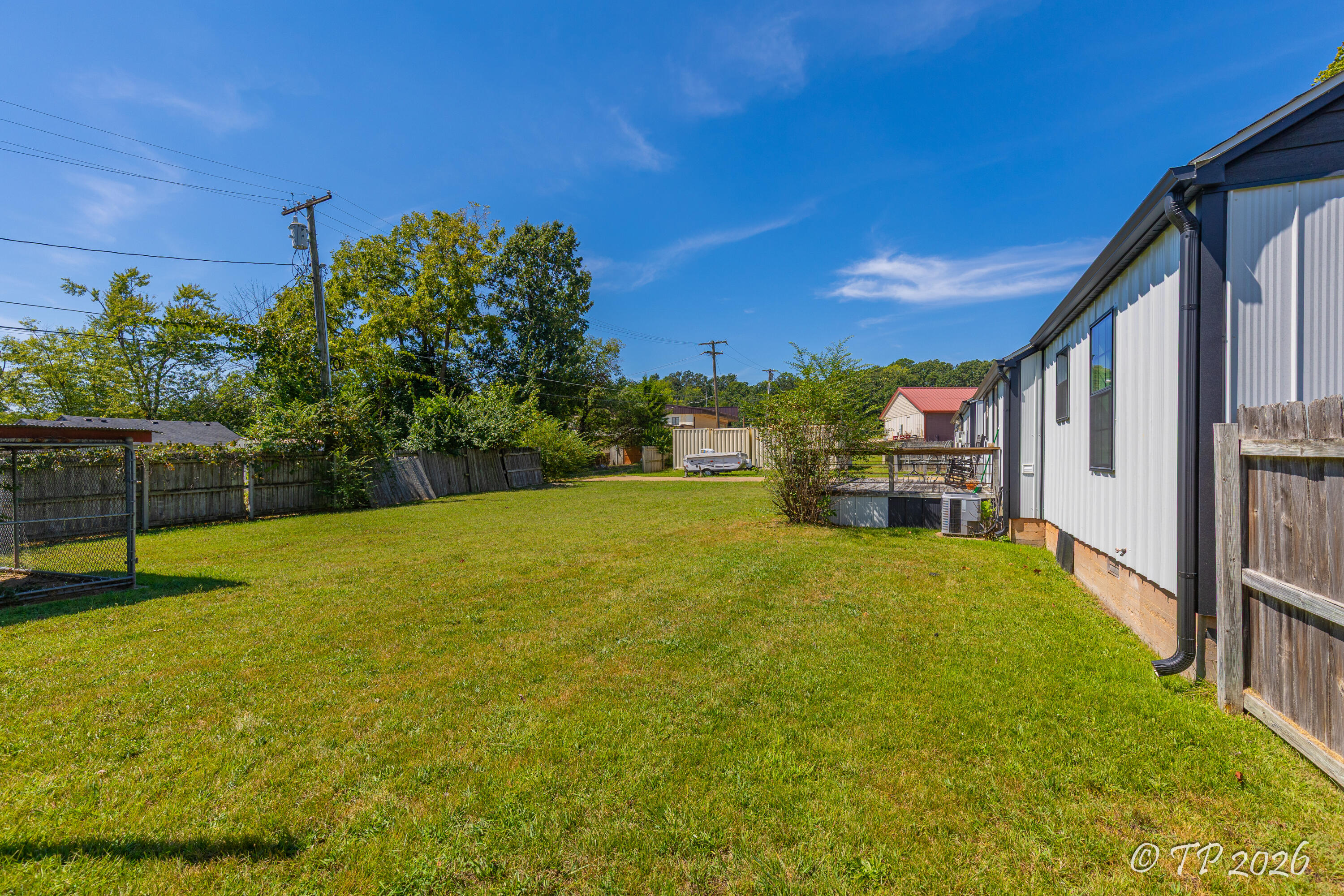 1058 West 3rd Street Property Photo 44