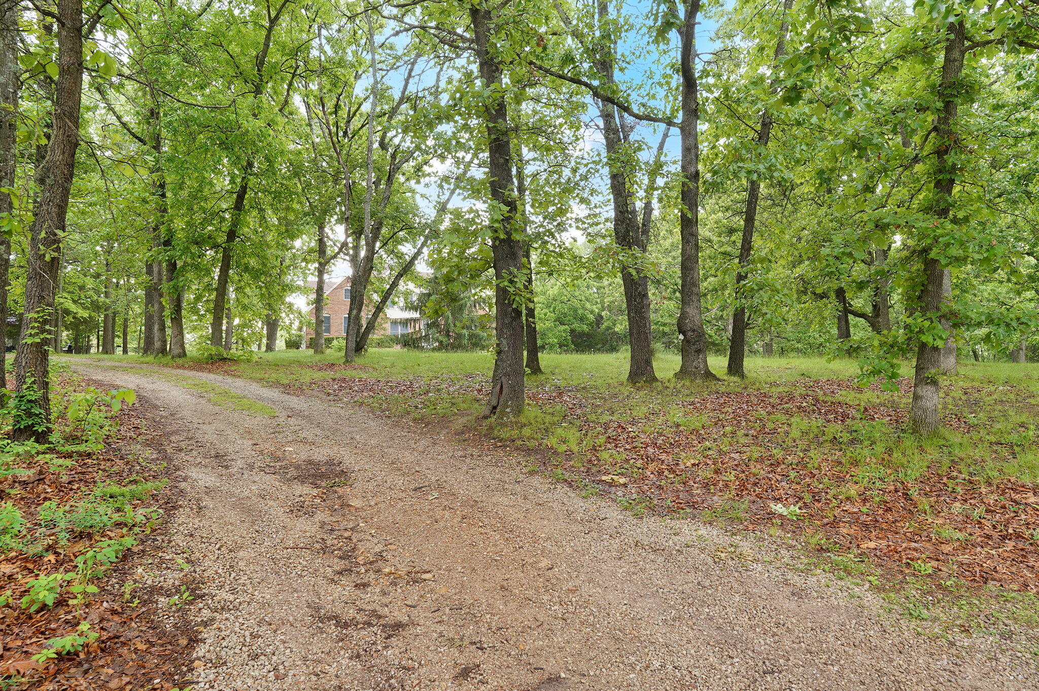 1088 Indian Grove Lane Property Photo 2