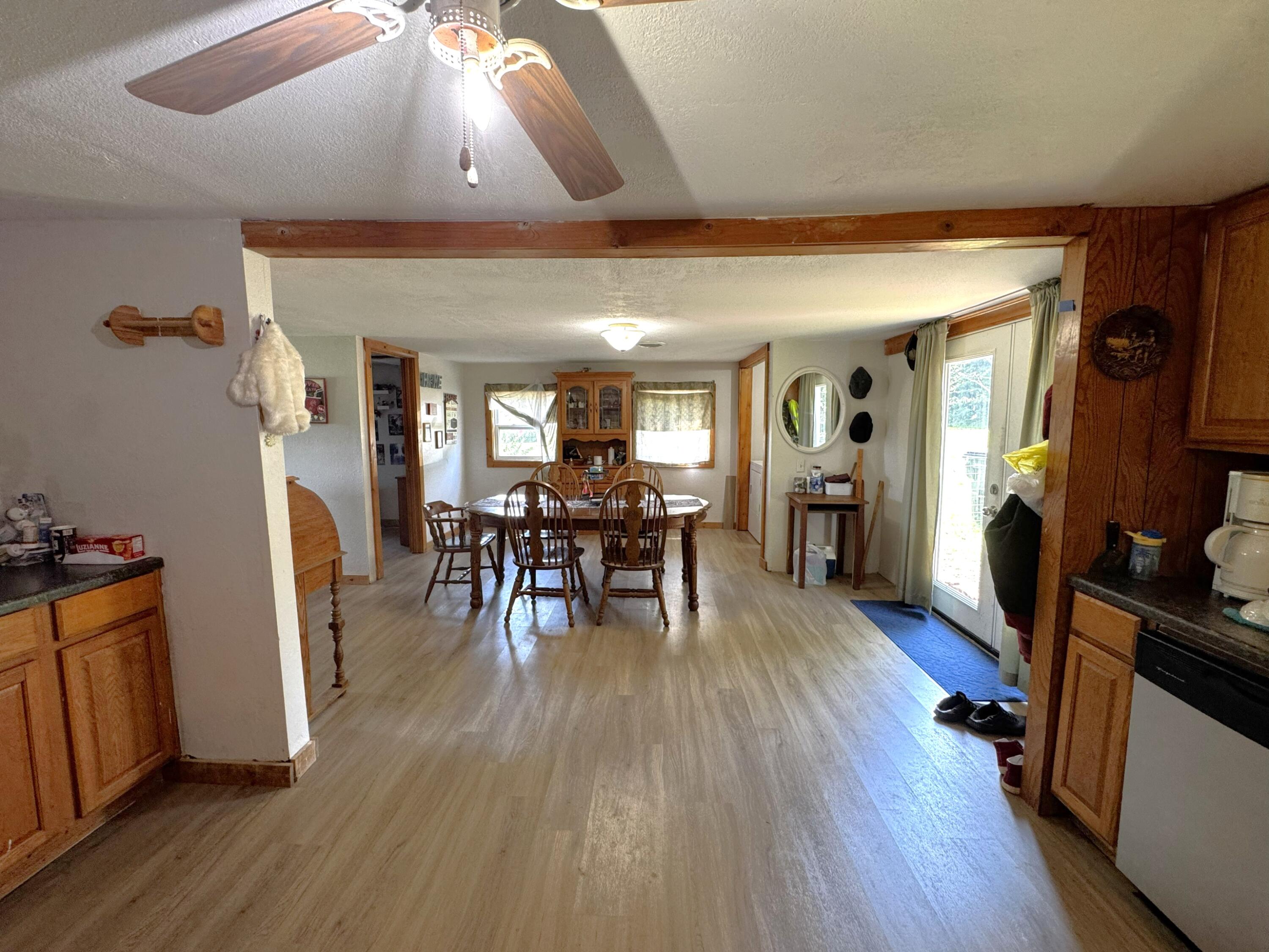405 South Highway J Property Photo 4