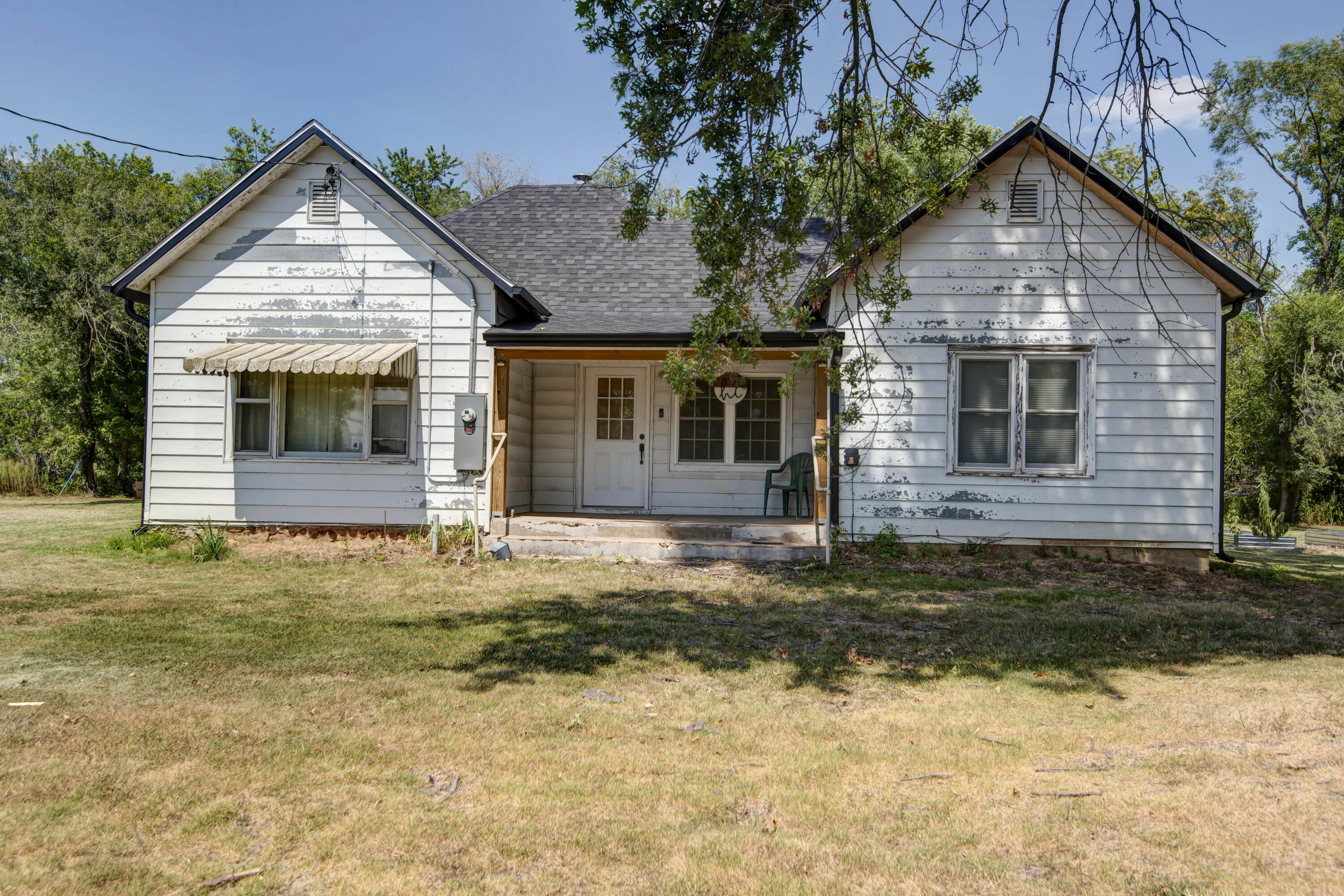 7781 West State Highway 266 Property Photo 4