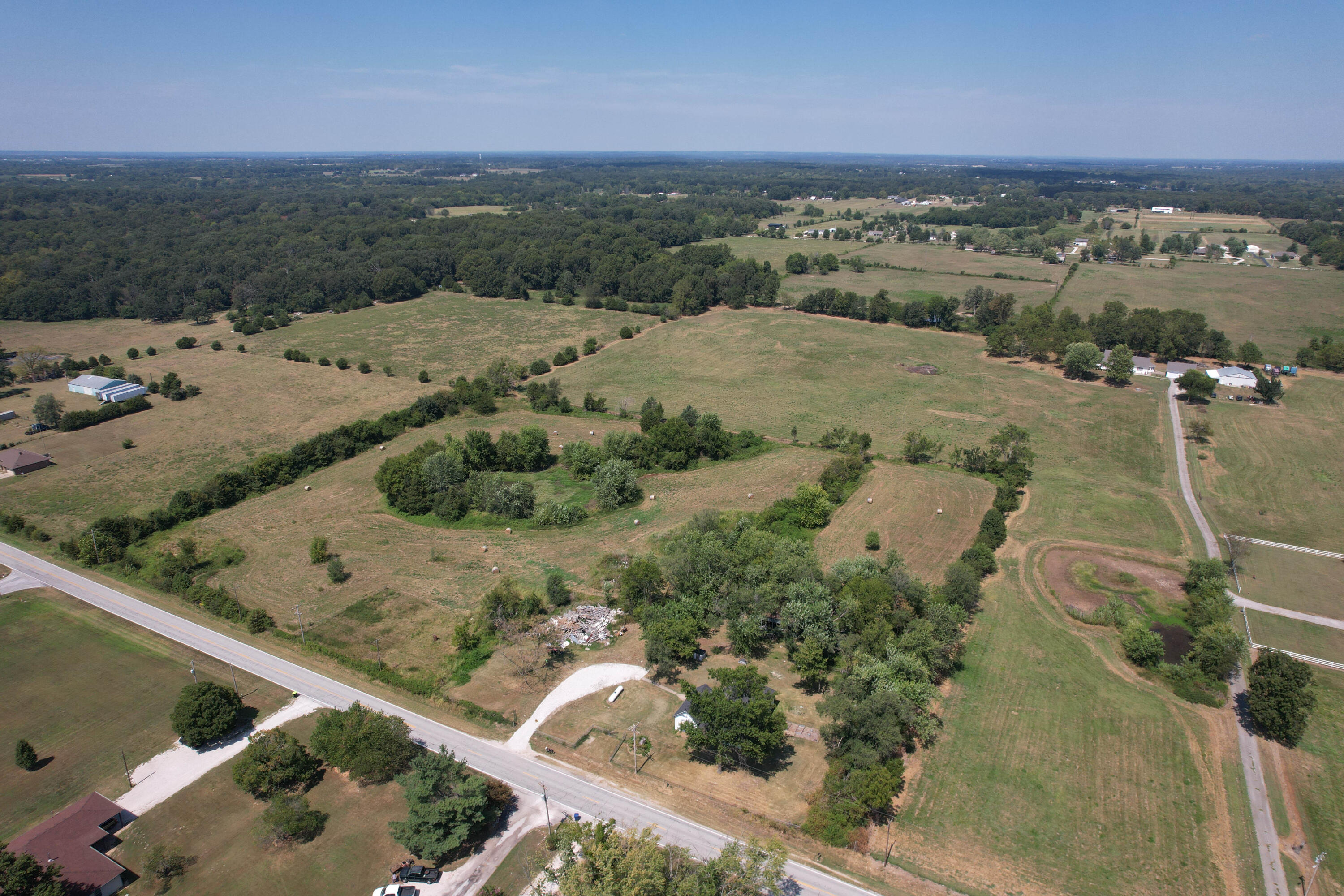 7781 West State Highway 266 Property Photo 25