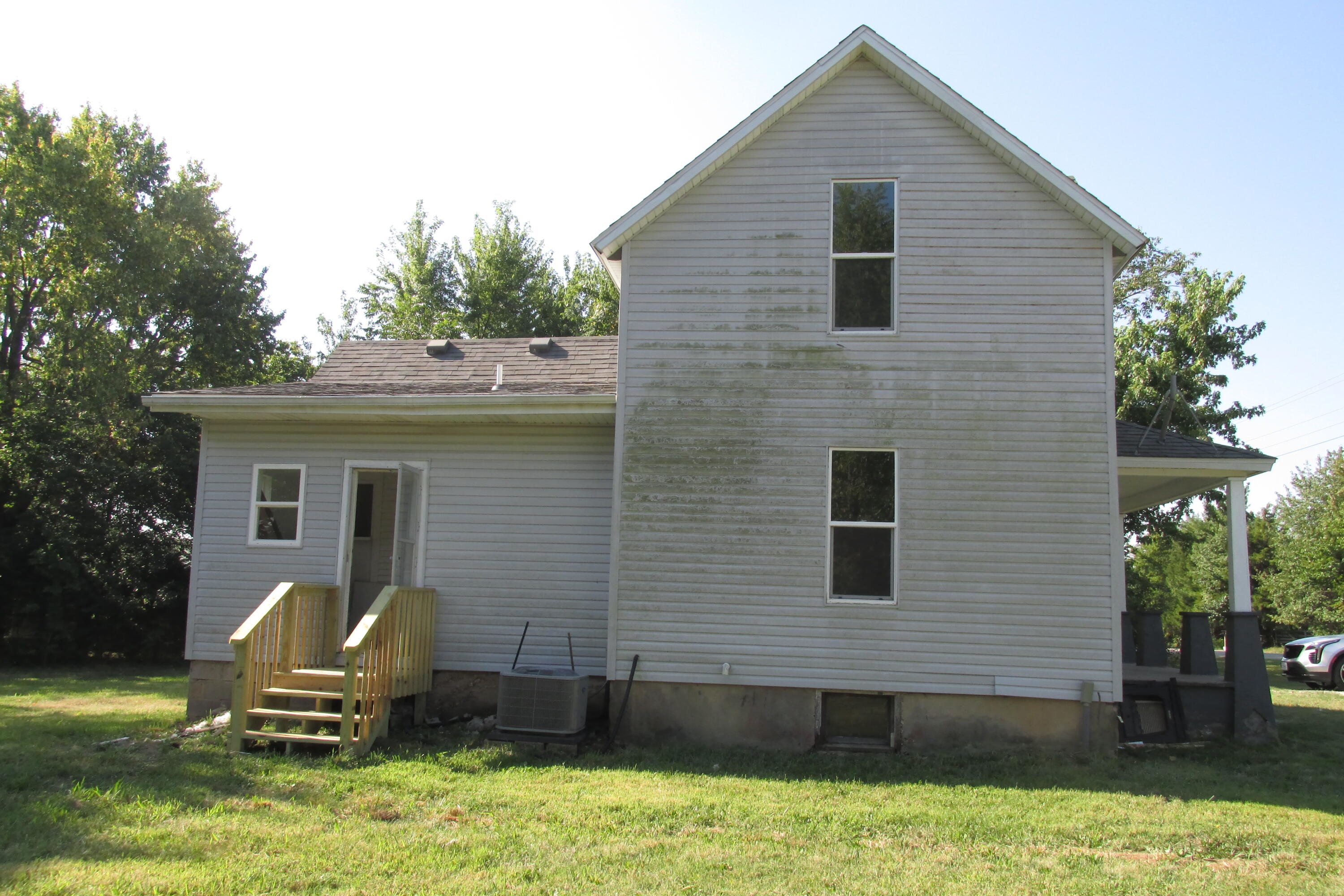 194 Red Clover Road Property Photo 4