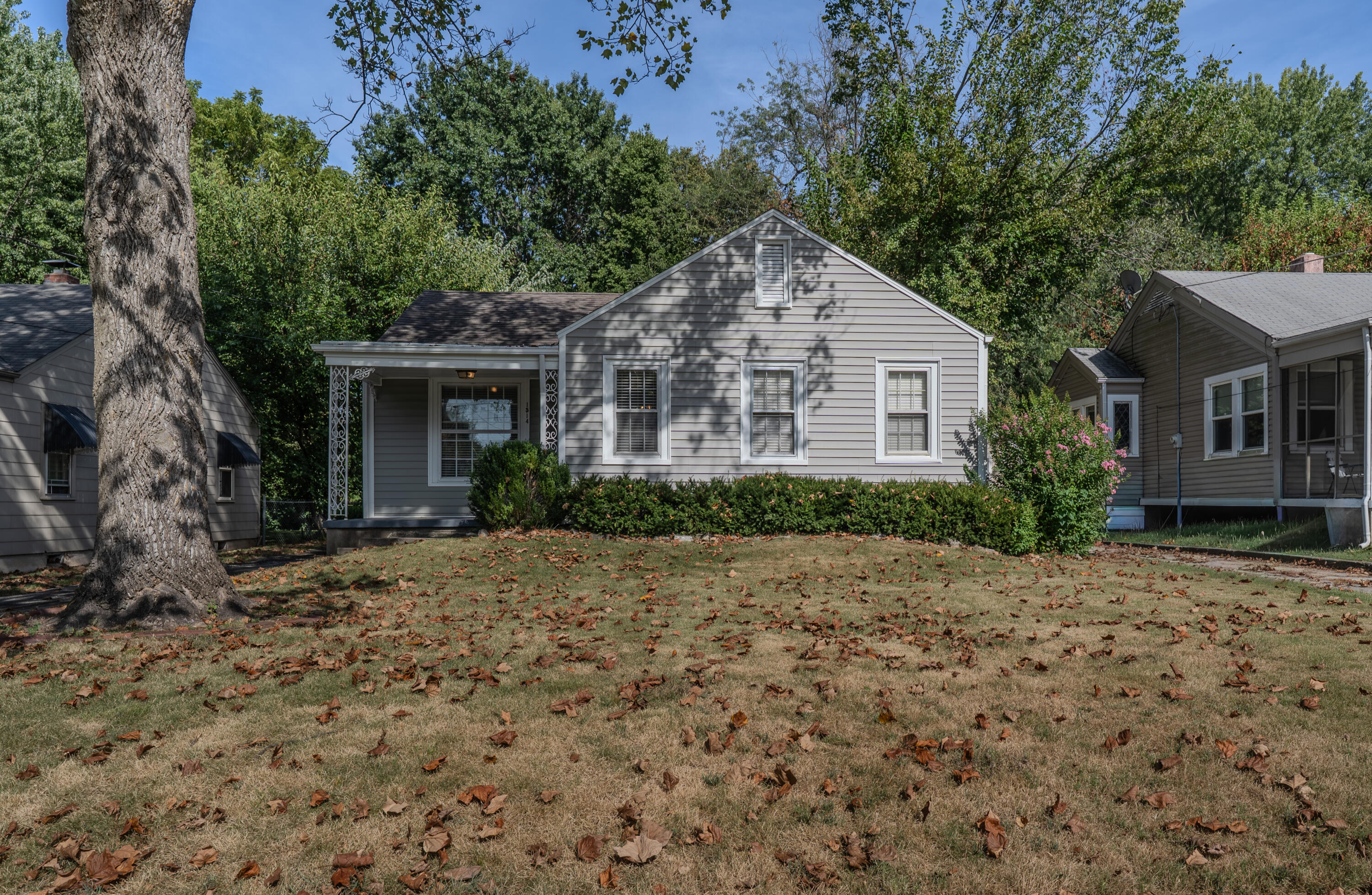 1514 South Kickapoo Avenue Property Photo 3