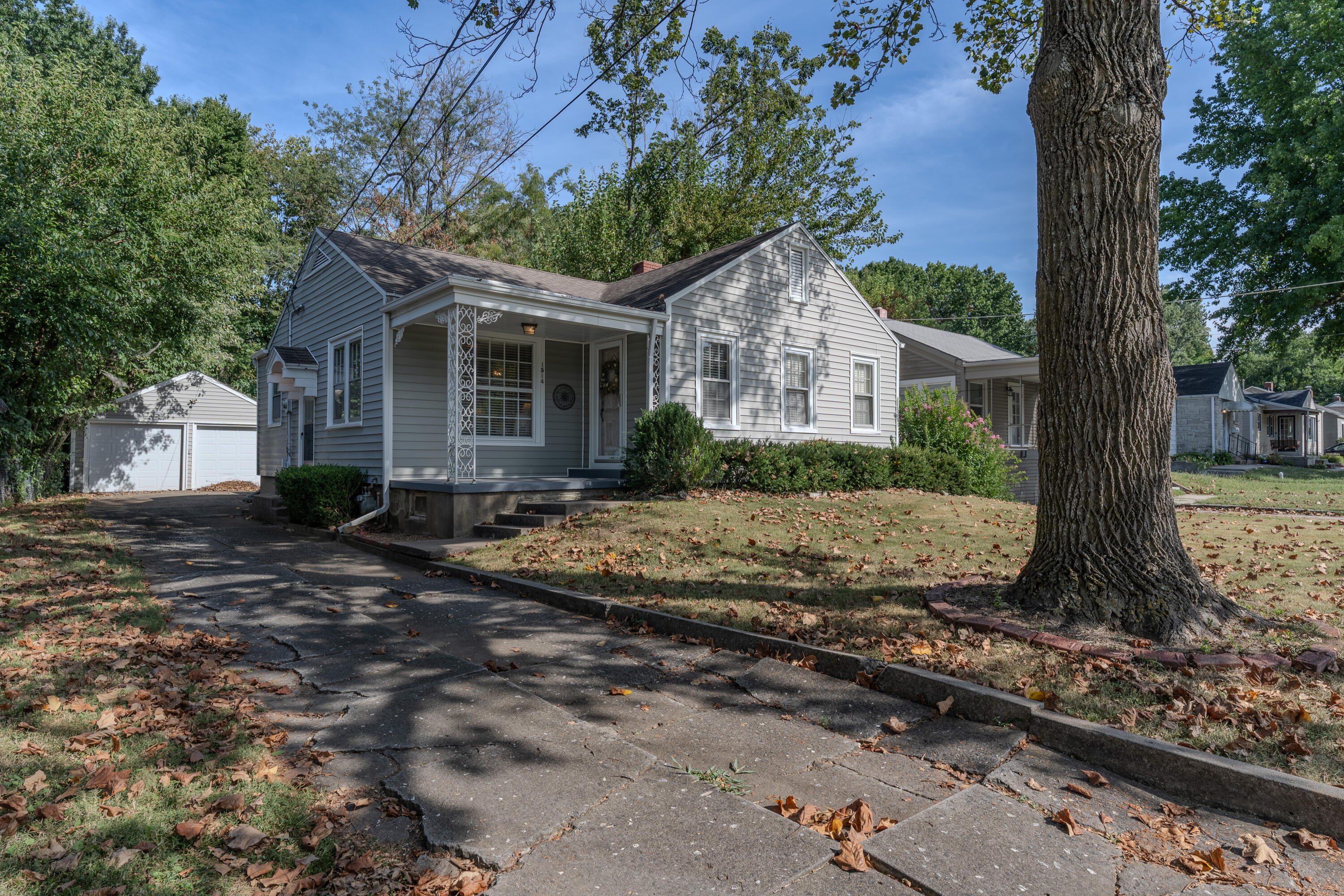 1514 South Kickapoo Avenue Property Photo 4