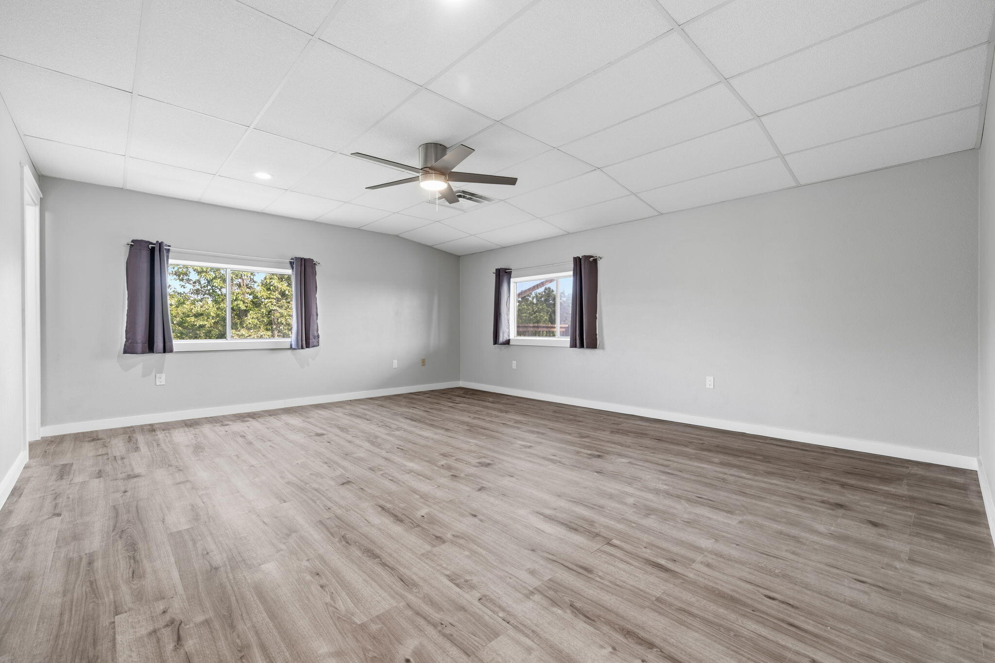 4395 East State Highway Kk Property Photo 14