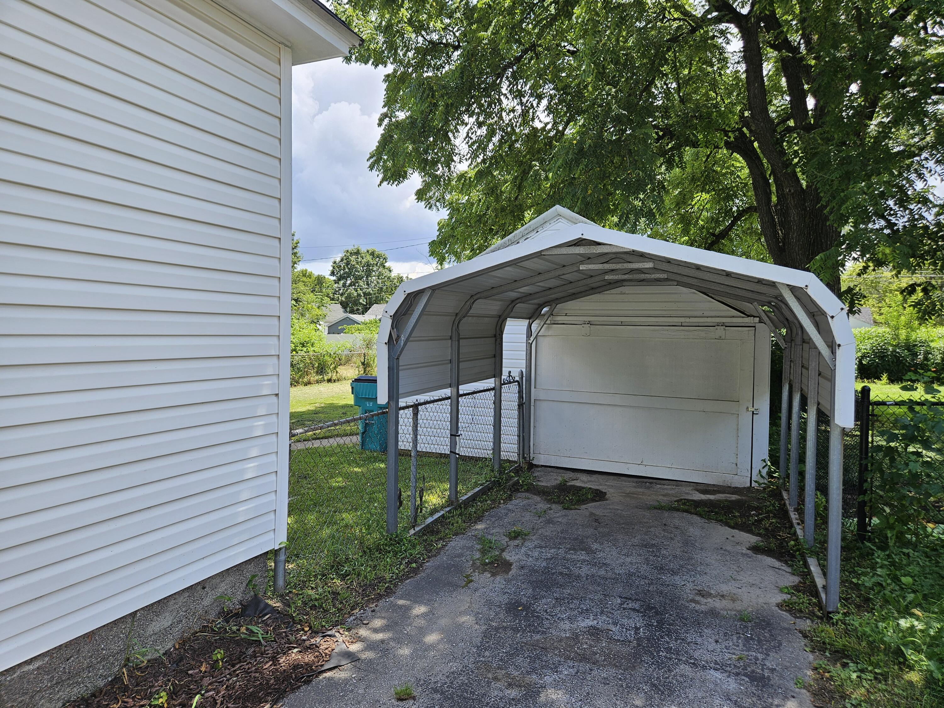 1700 West Atlantic Street Property Photo 14