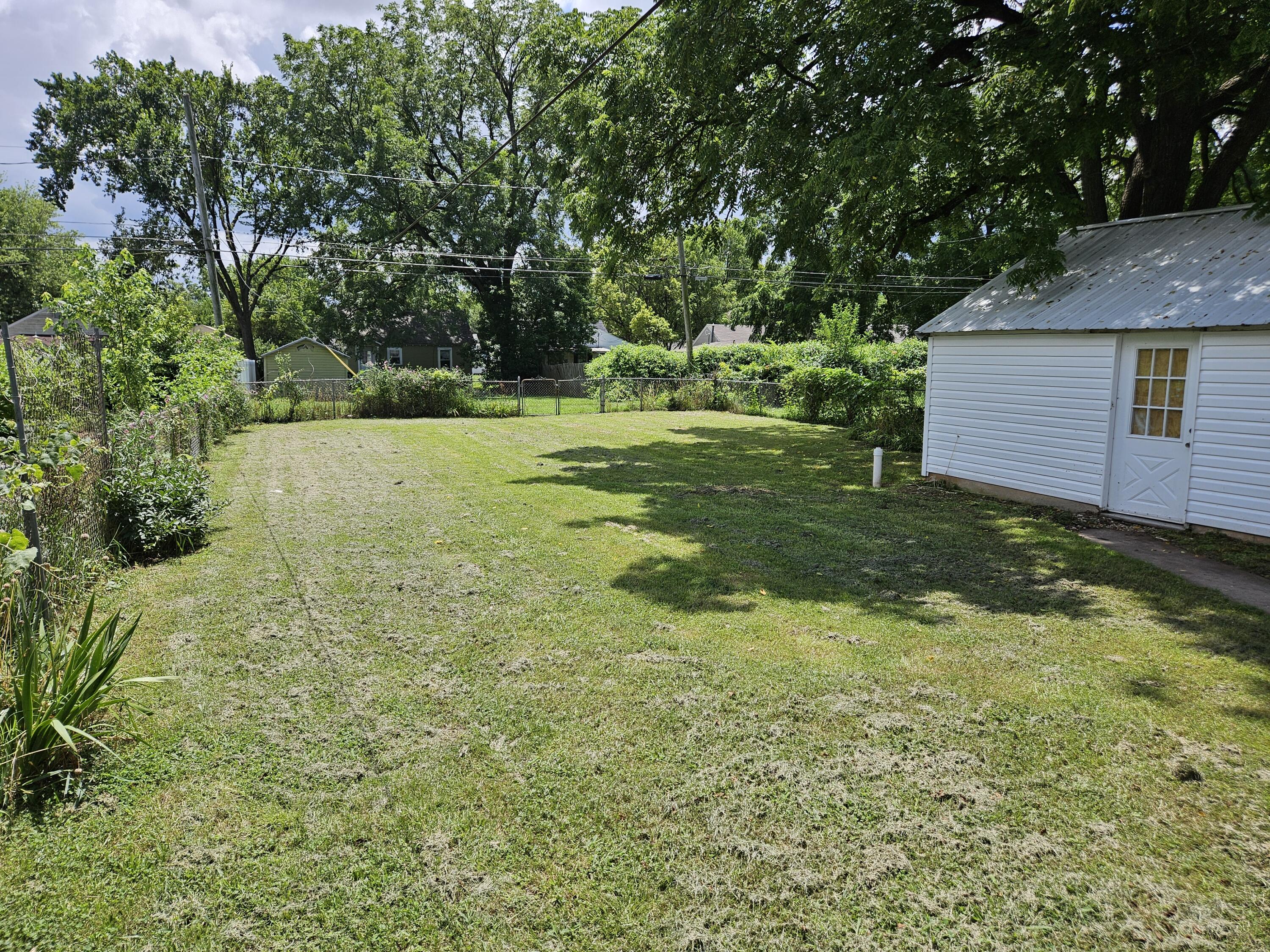 1700 West Atlantic Street Property Photo 17
