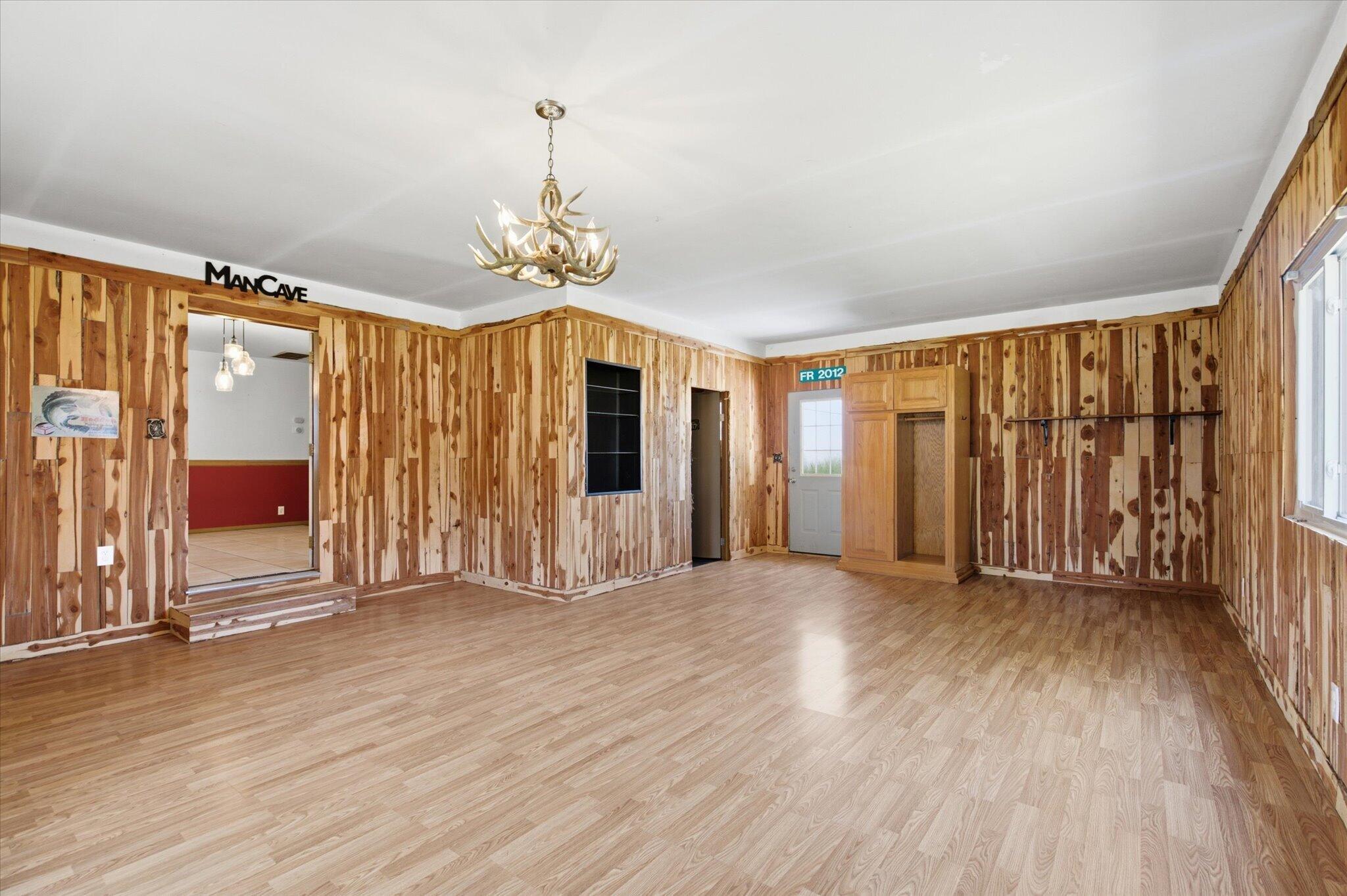 1225 East Church Street Property Photo 15