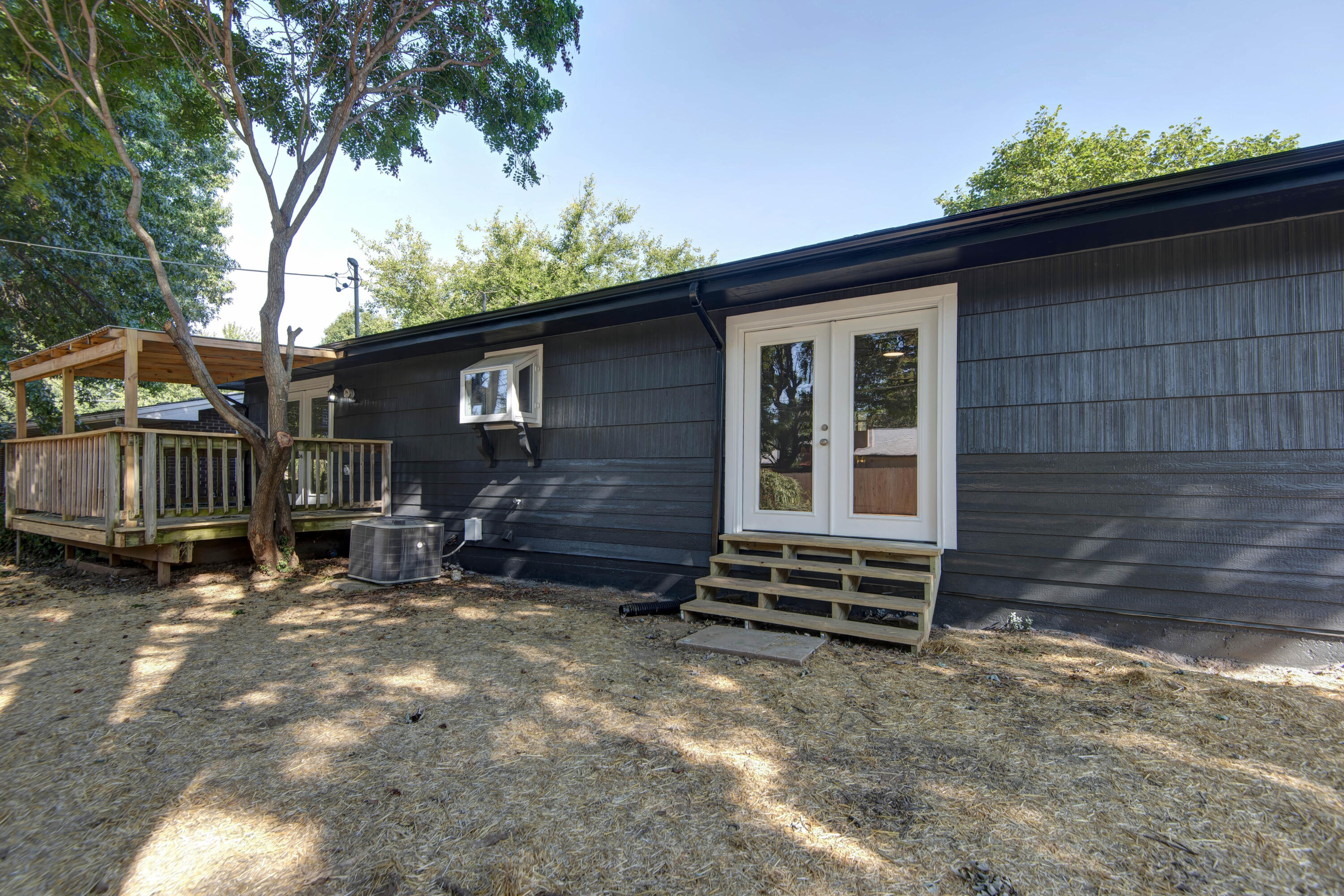 1020 East Edgewood Street Property Photo 15