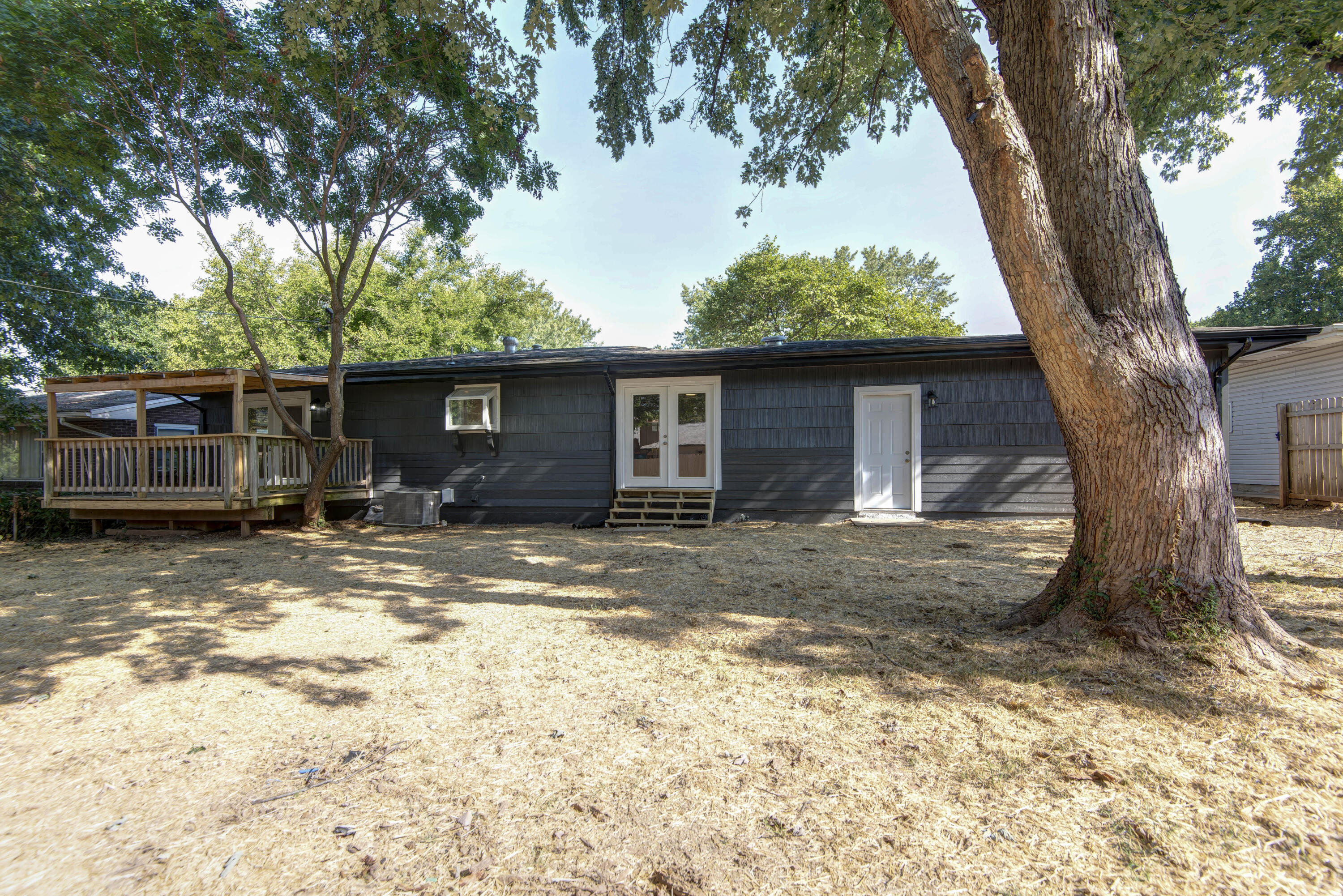 1020 East Edgewood Street Property Photo 21