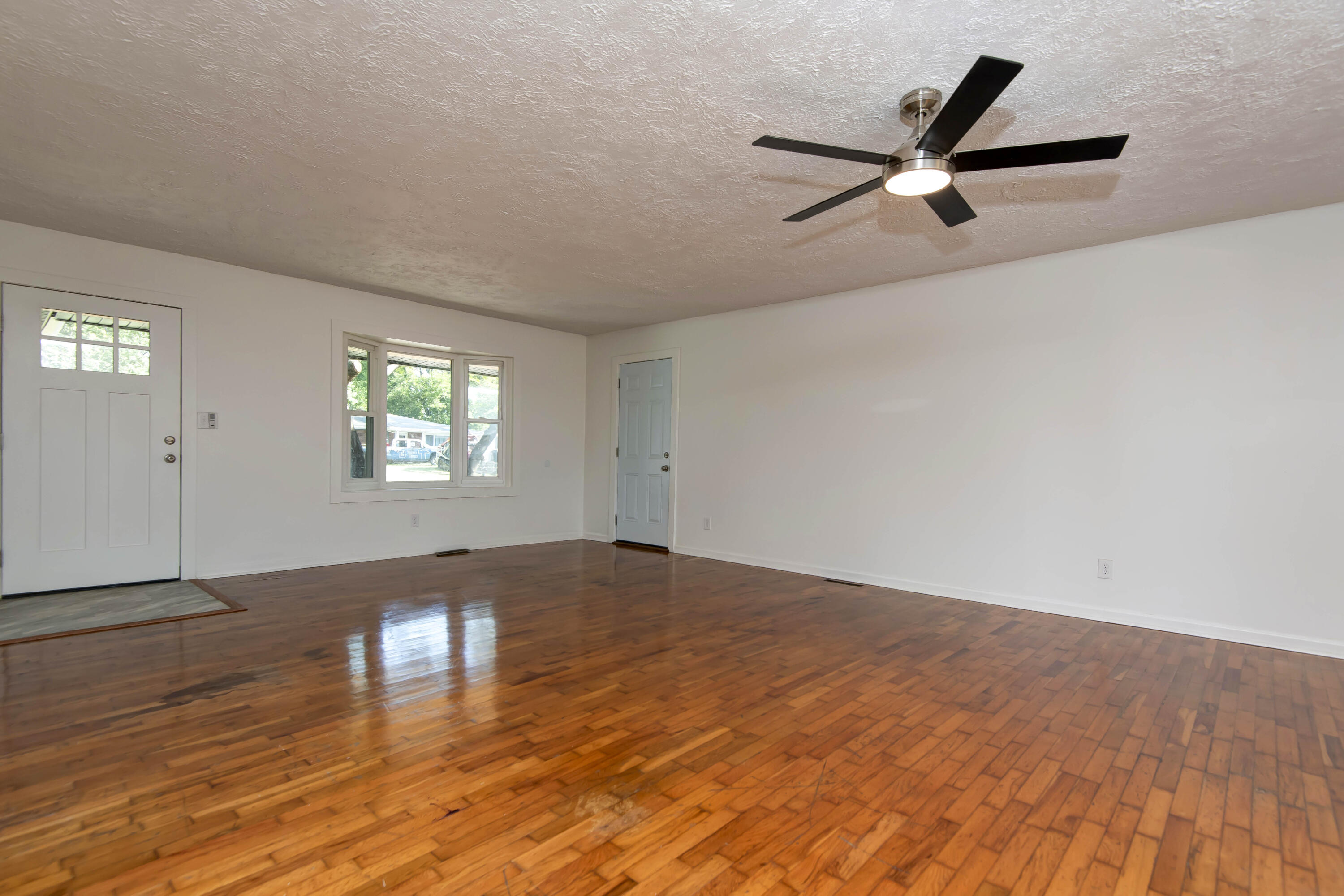 1020 East Edgewood Street Property Photo 22
