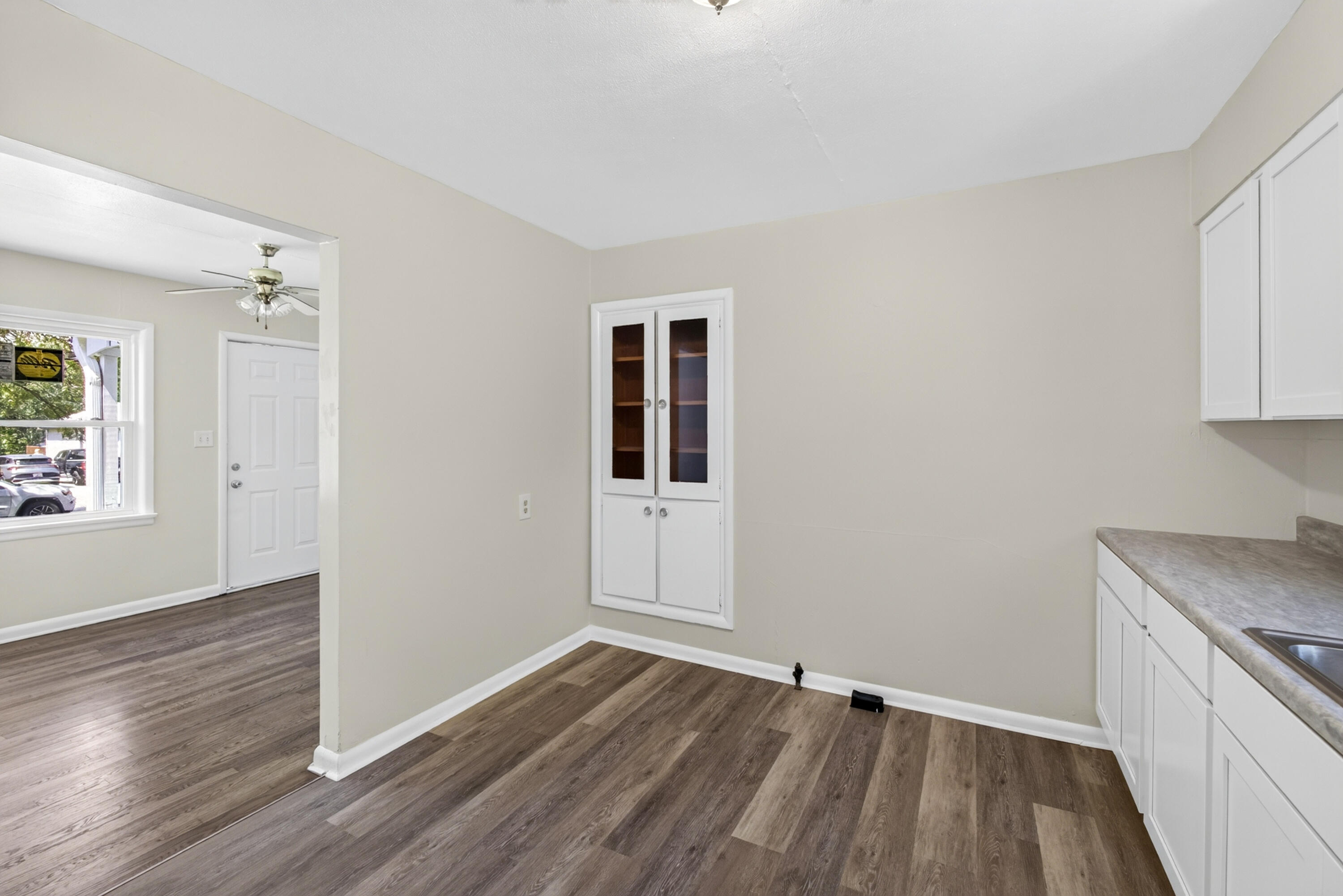 2120 North Fort Avenue Property Photo 8