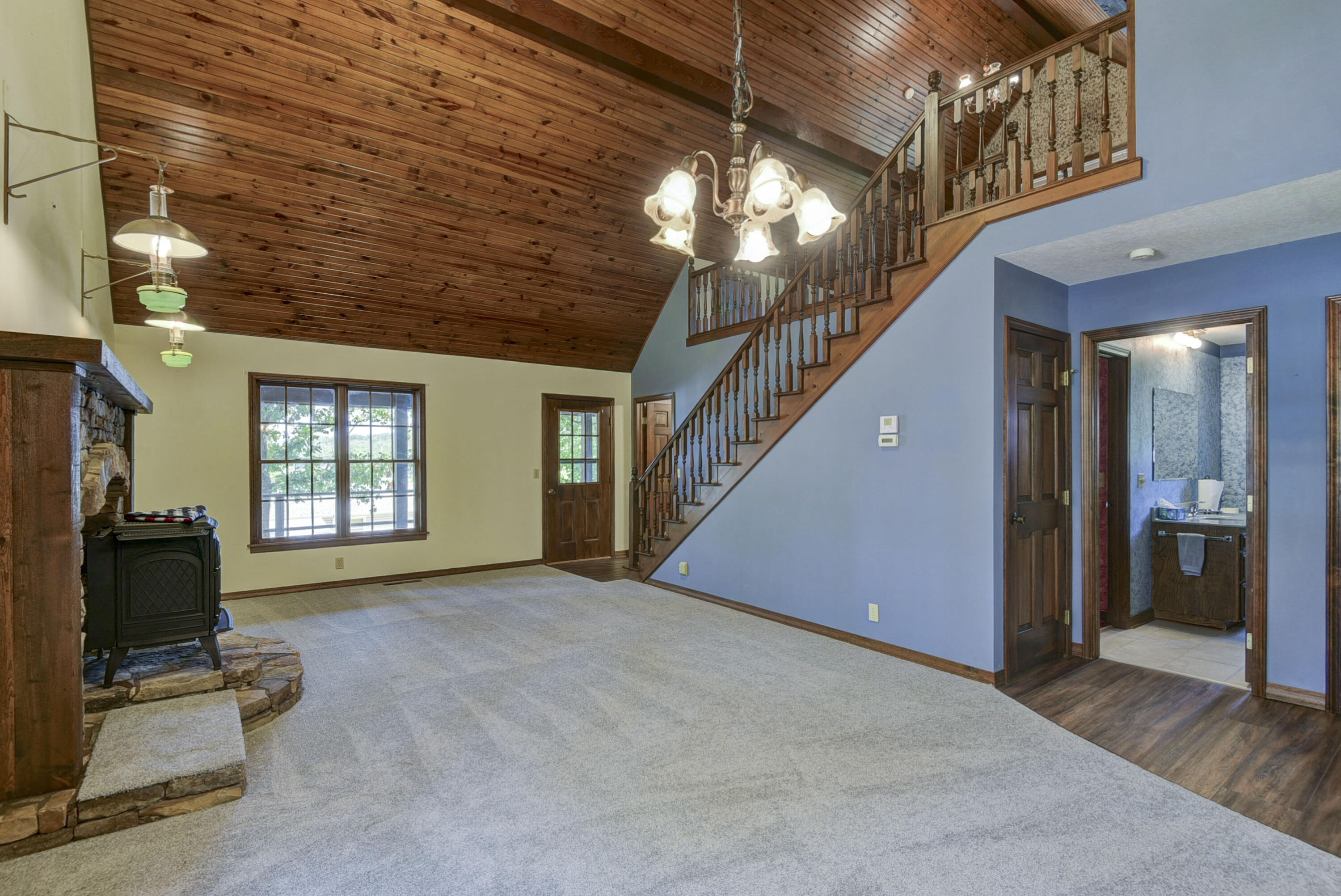 25231 Farm Road 1263 Property Photo 11