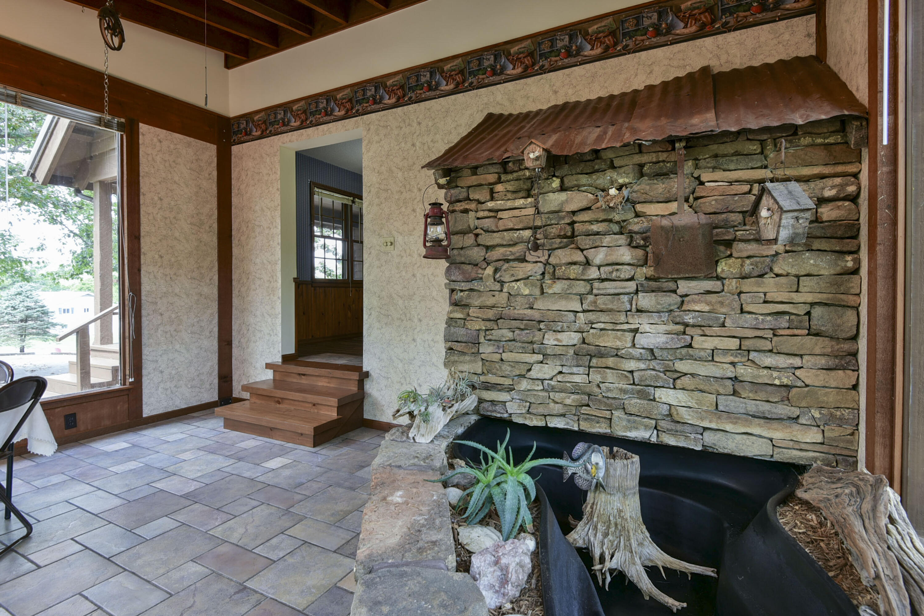 25231 Farm Road 1263 Property Photo 21