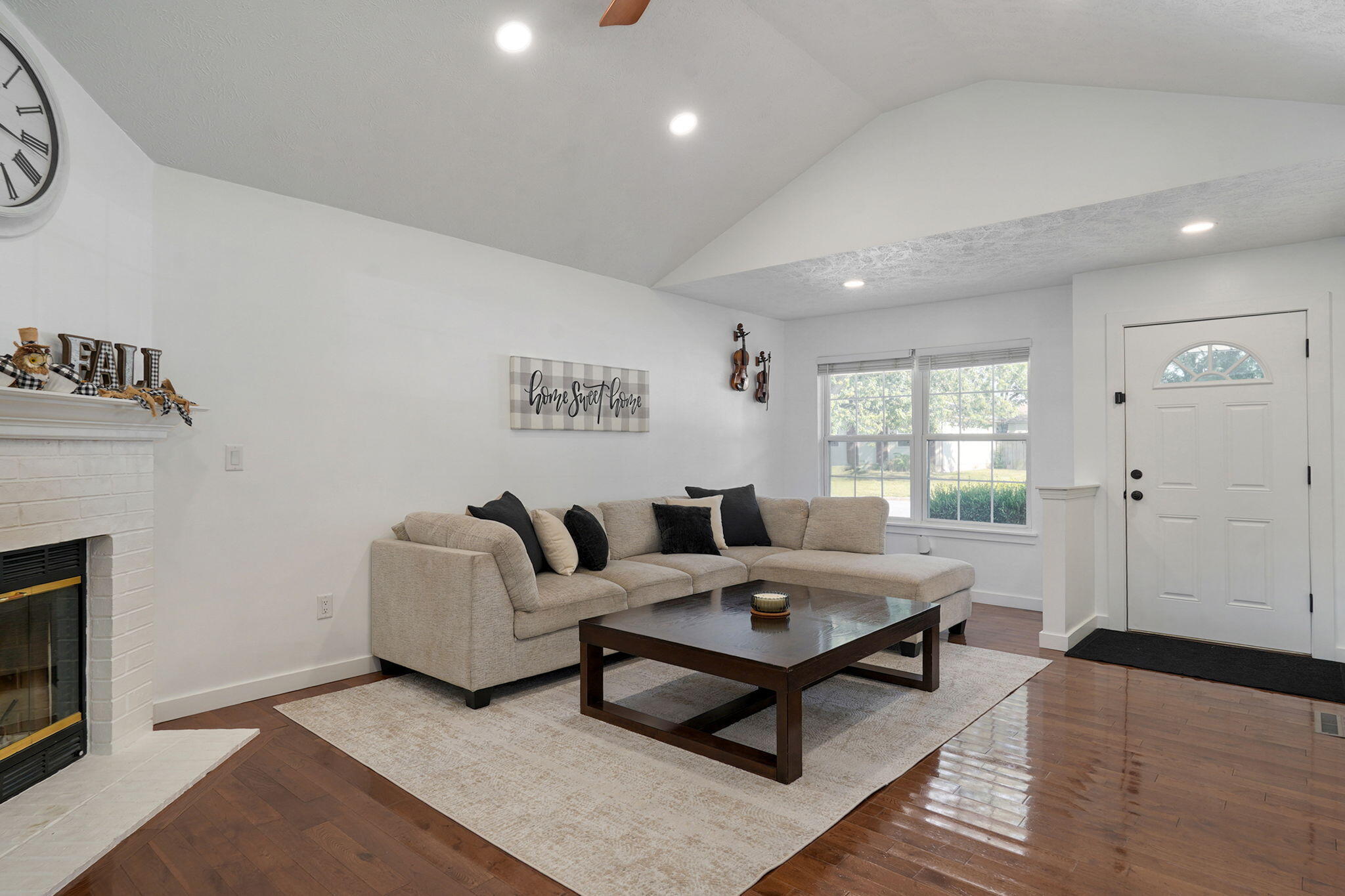 3430 West Riverside Street Property Photo 6