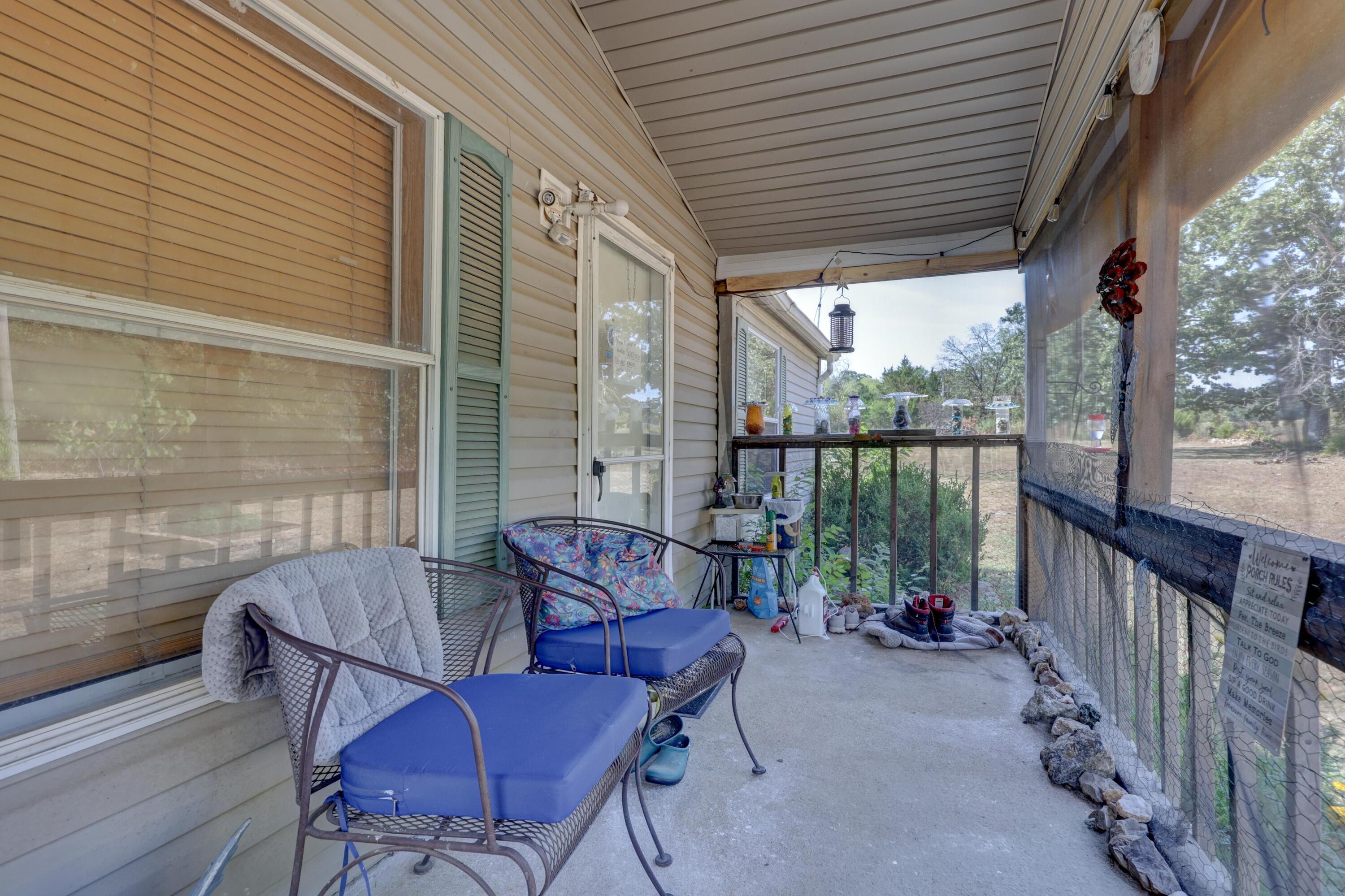 1634 Morrison Loop Property Photo 4