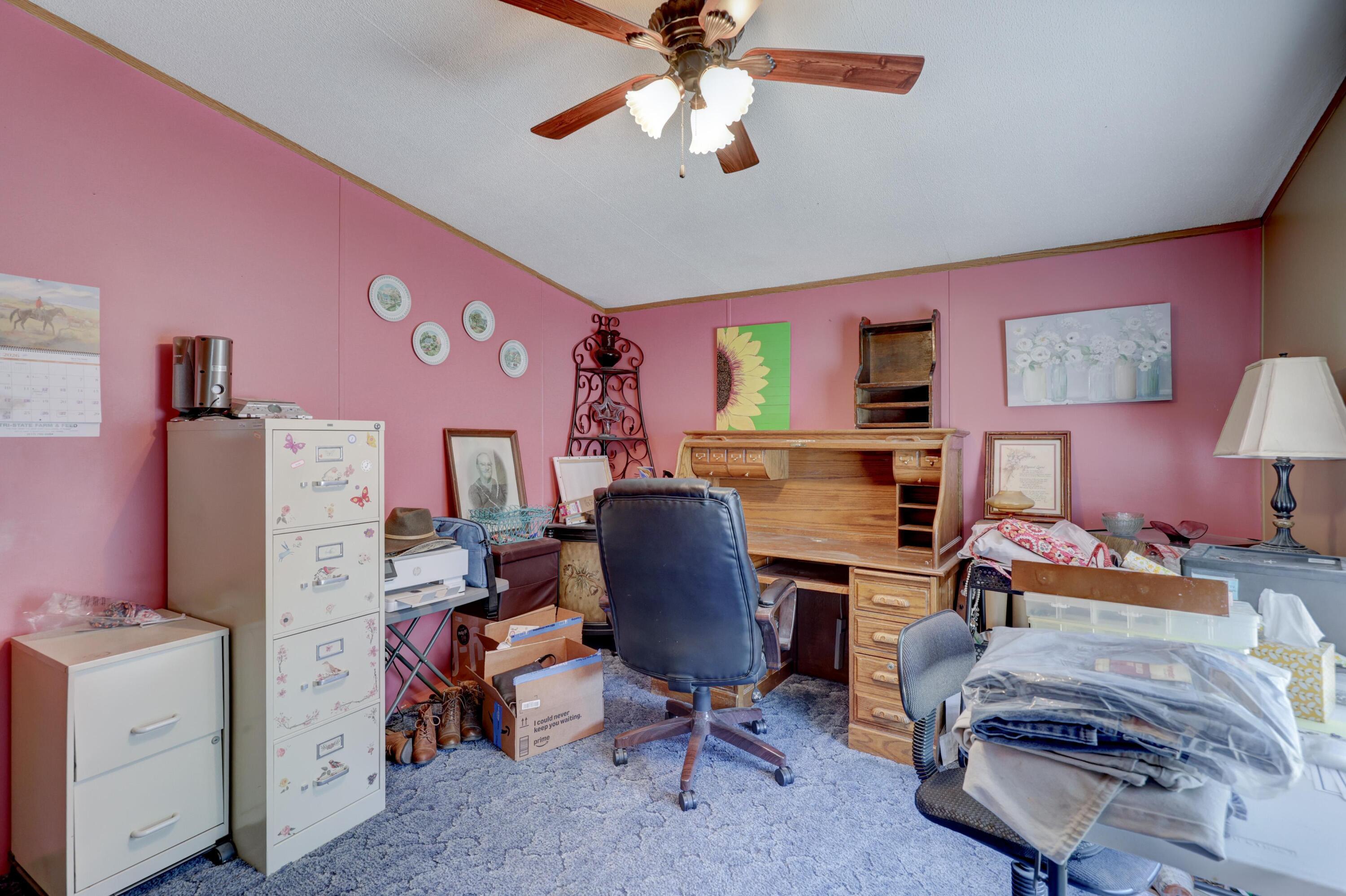 1634 Morrison Loop Property Photo 16