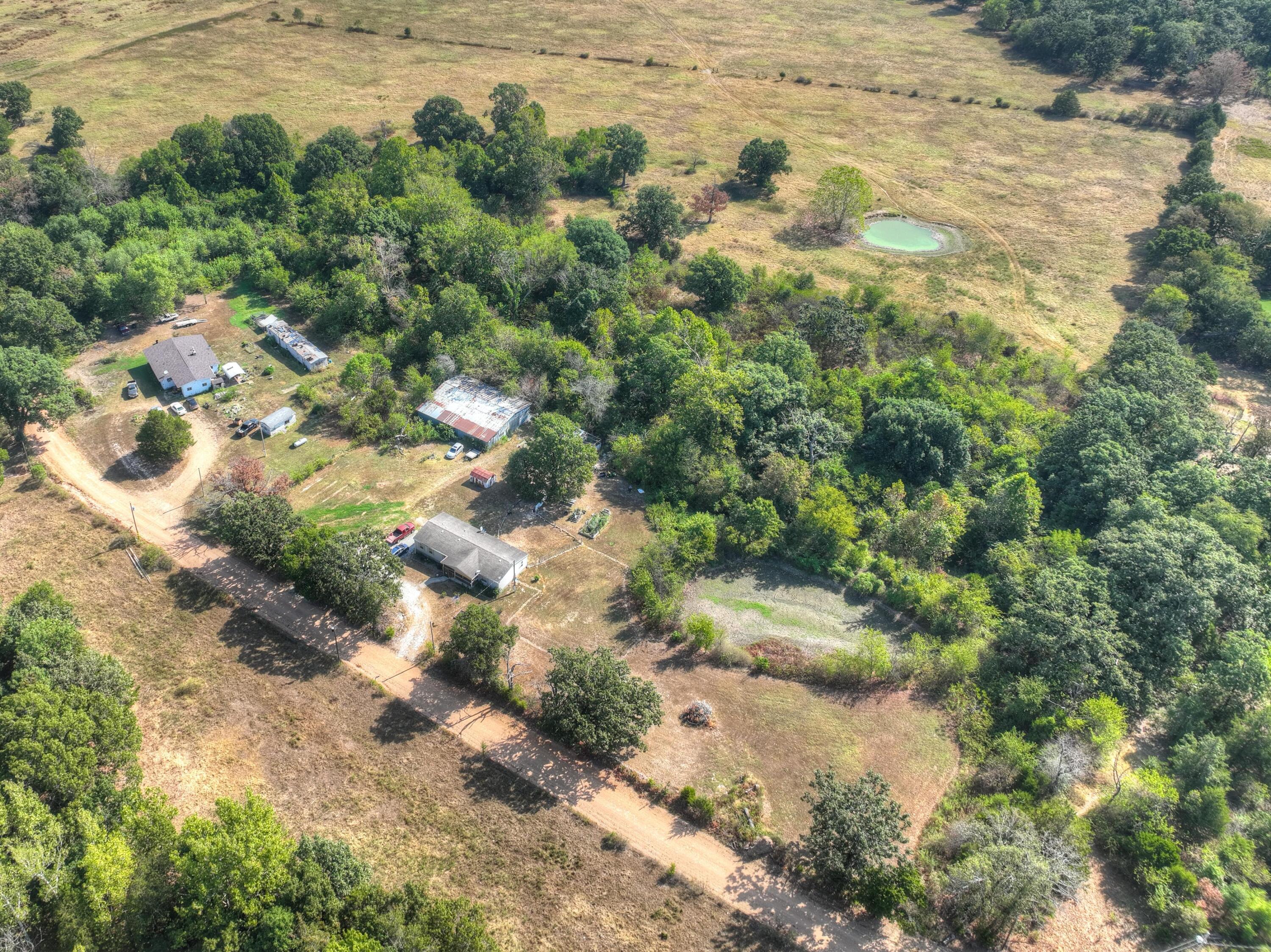 1634 Morrison Loop Property Photo 36