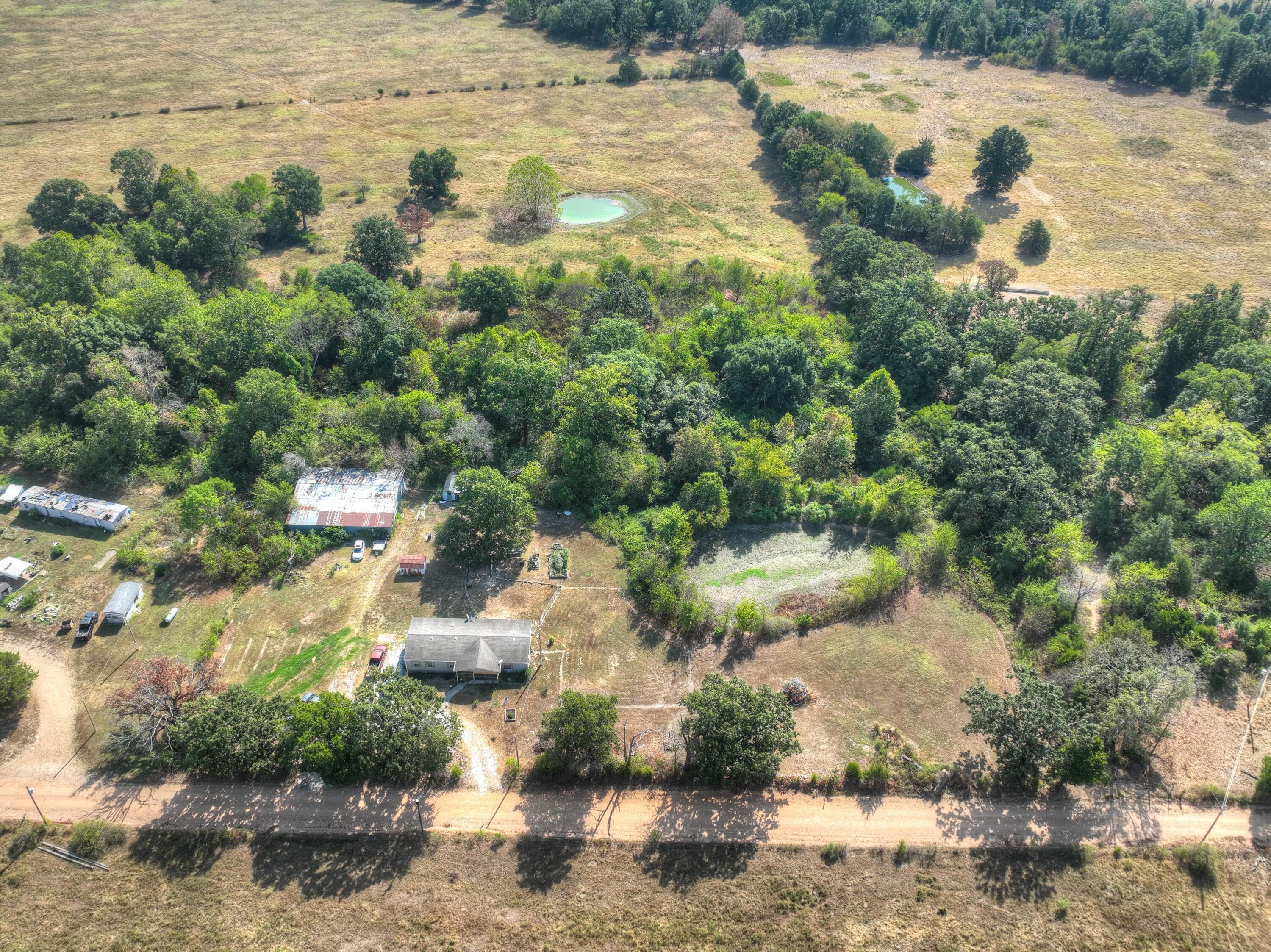 1634 Morrison Loop Property Photo 38