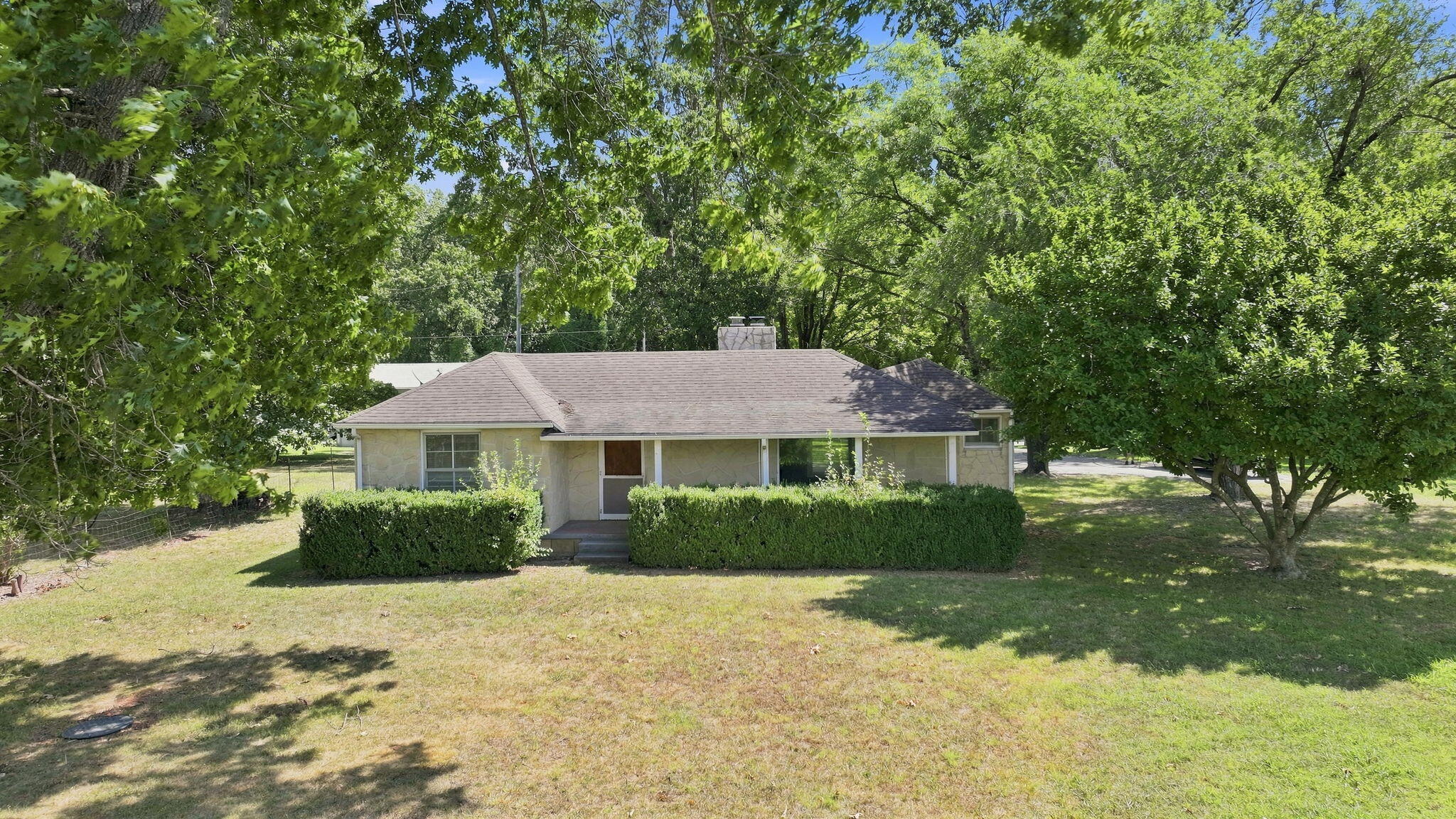 3001 North Weaver Road Property Photo 1