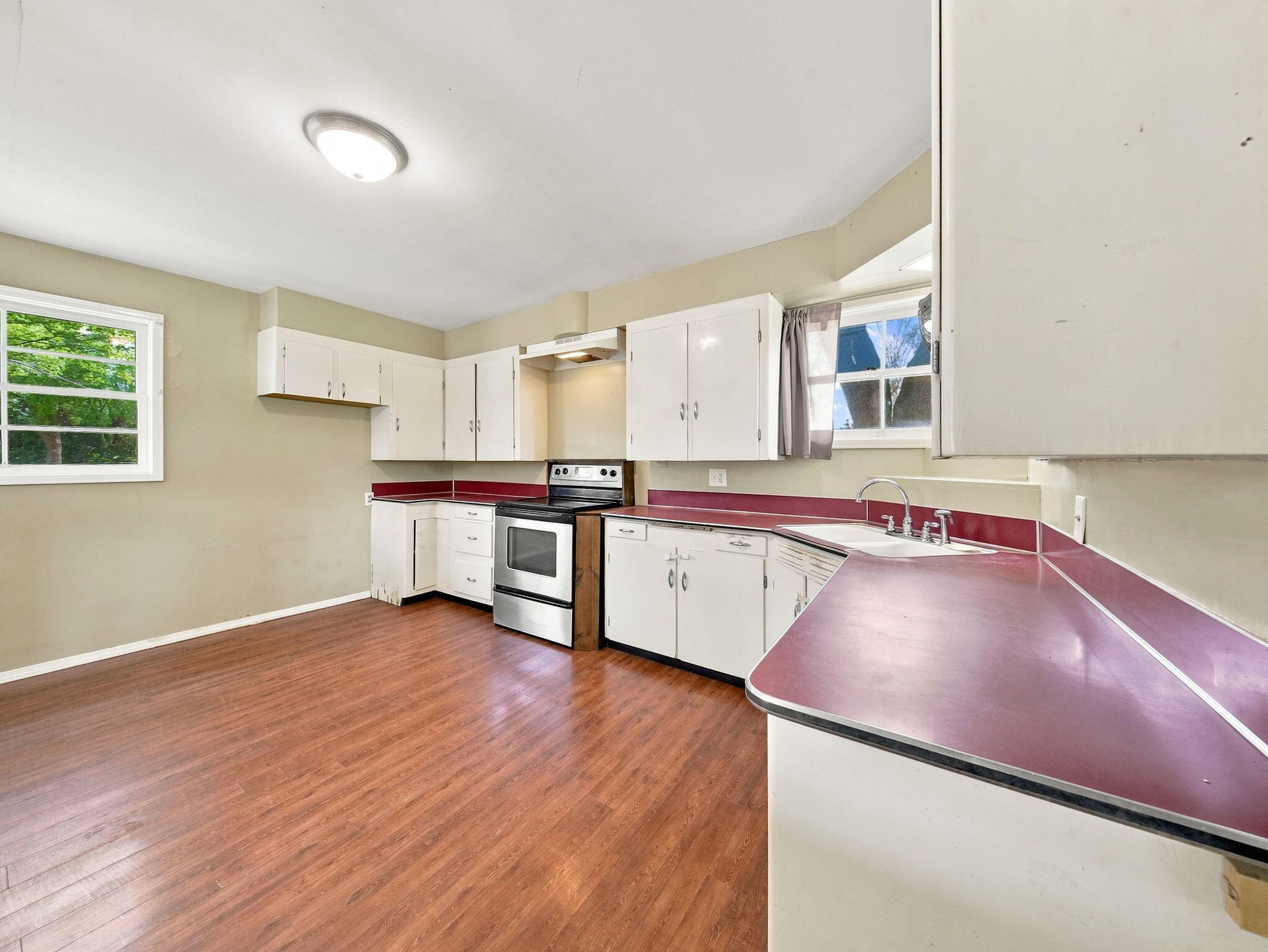 3001 North Weaver Road Property Photo 8