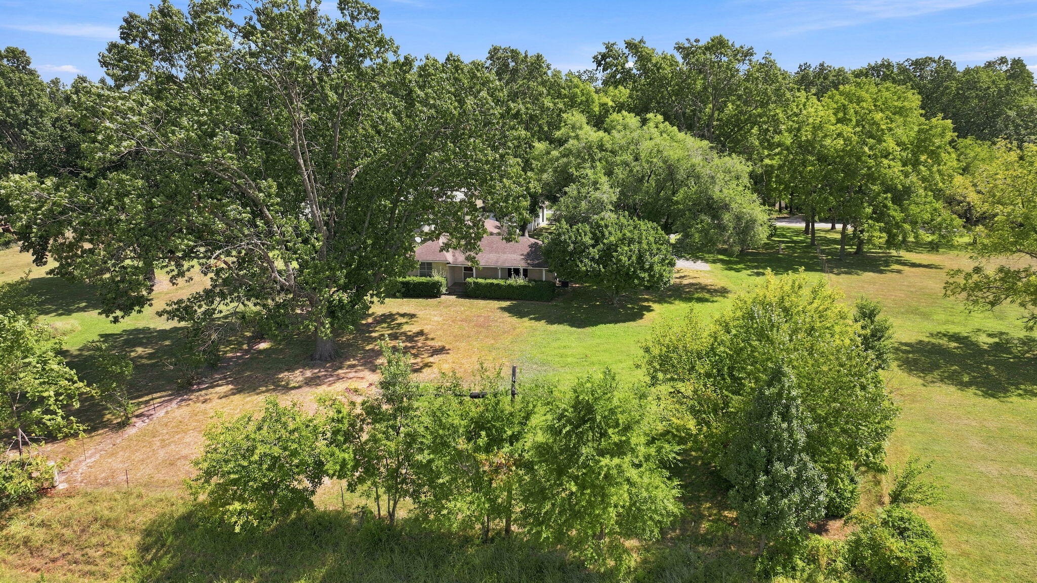 3001 North Weaver Road Property Photo 17