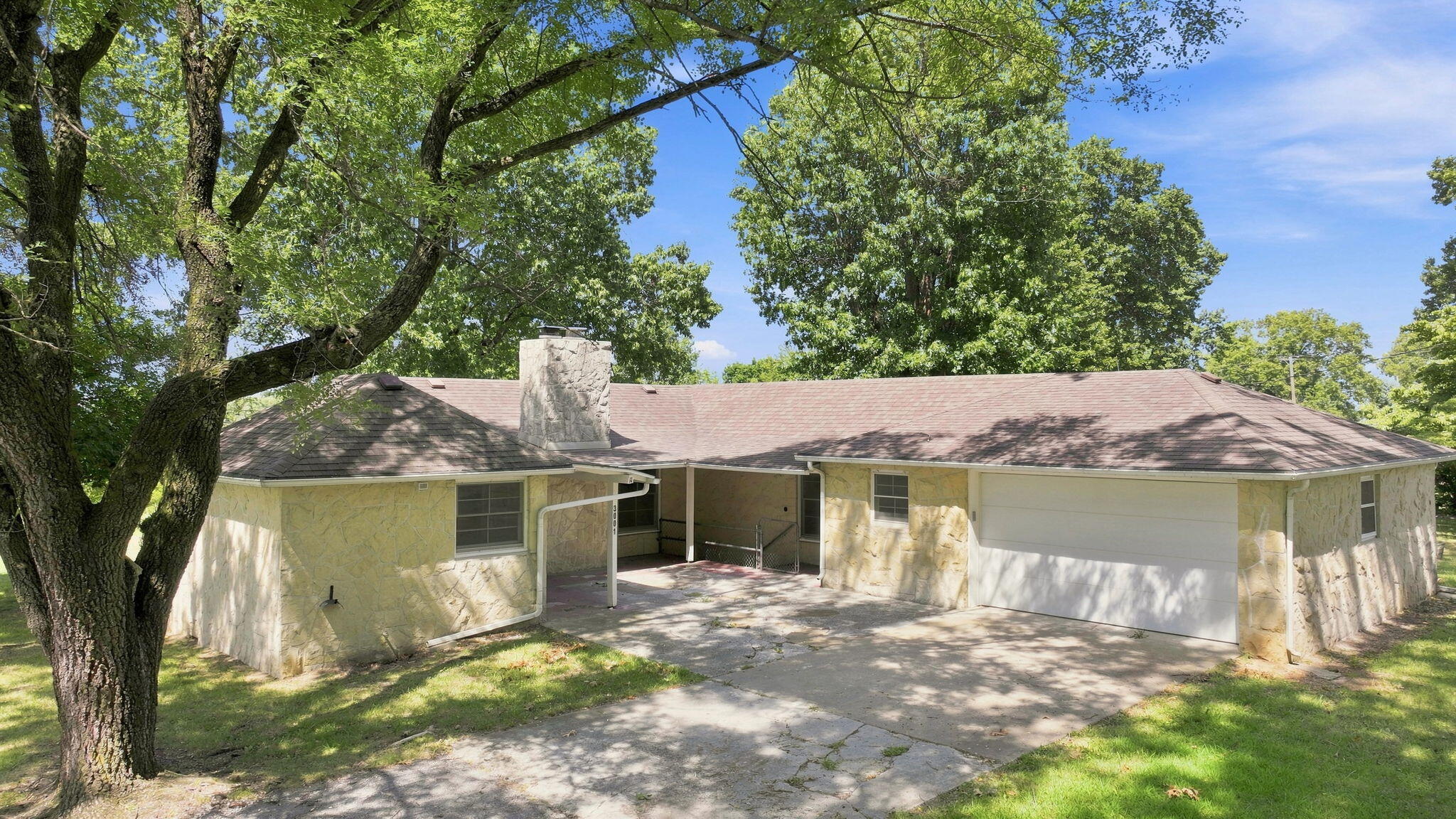 3001 North Weaver Road Property Photo 19