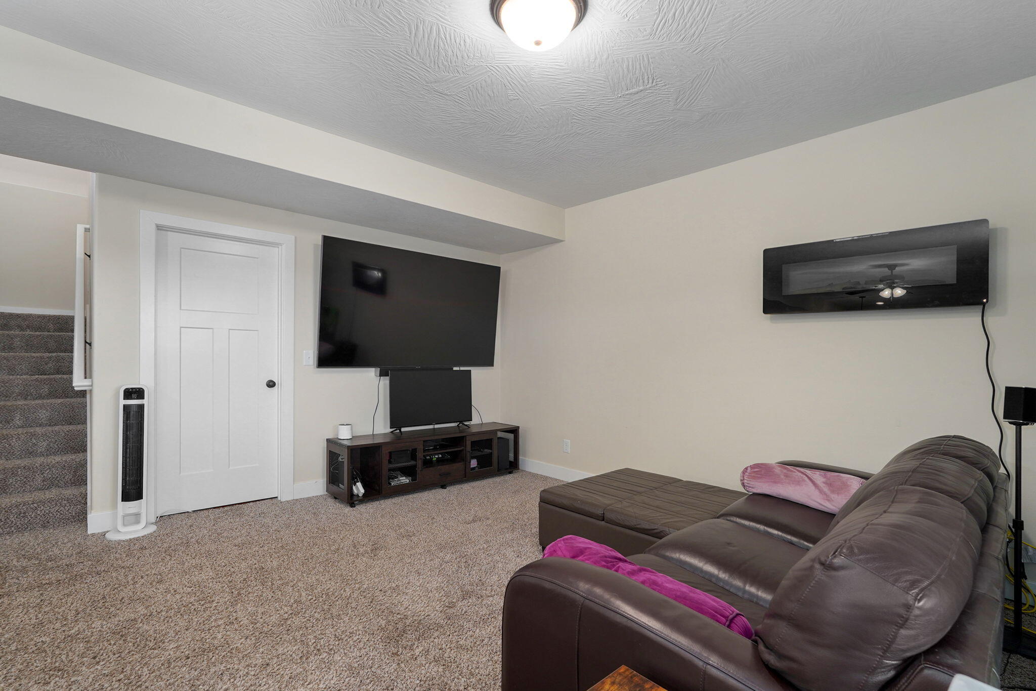 2741 West Fishhook Avenue Property Photo 30
