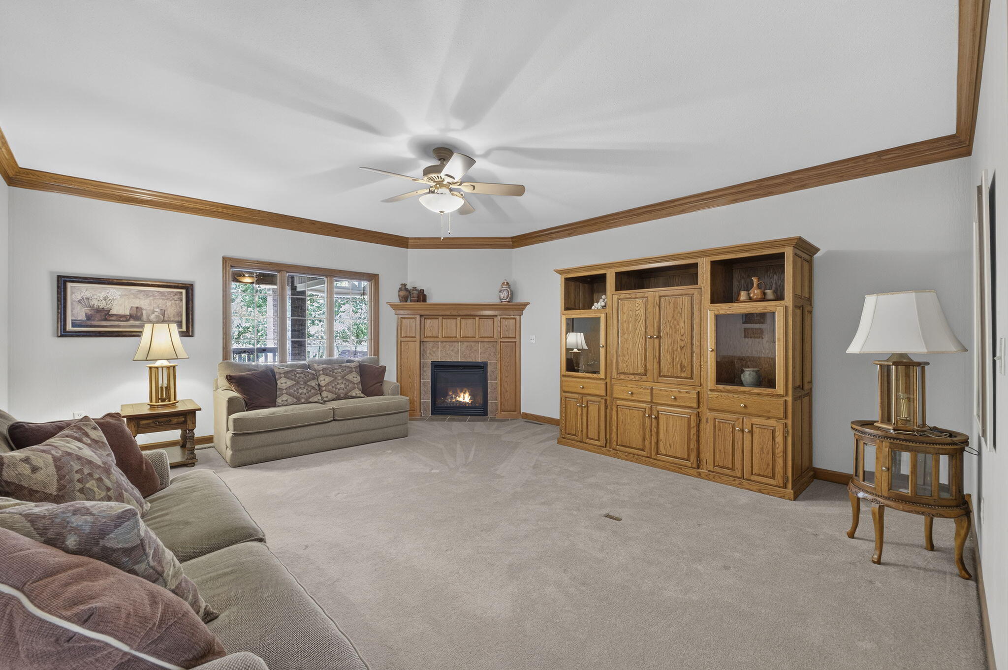 711 East Stone Ridge Drive Property Photo 10