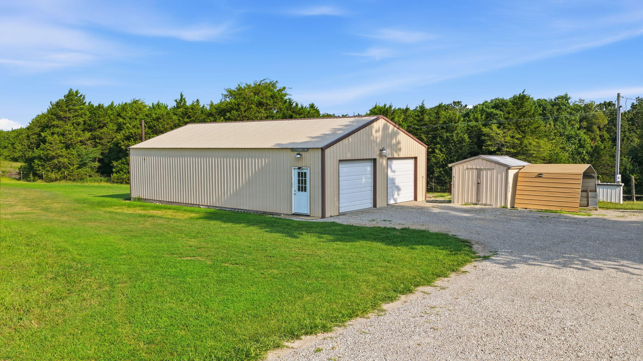 13449 State Highway J Property Photo 6