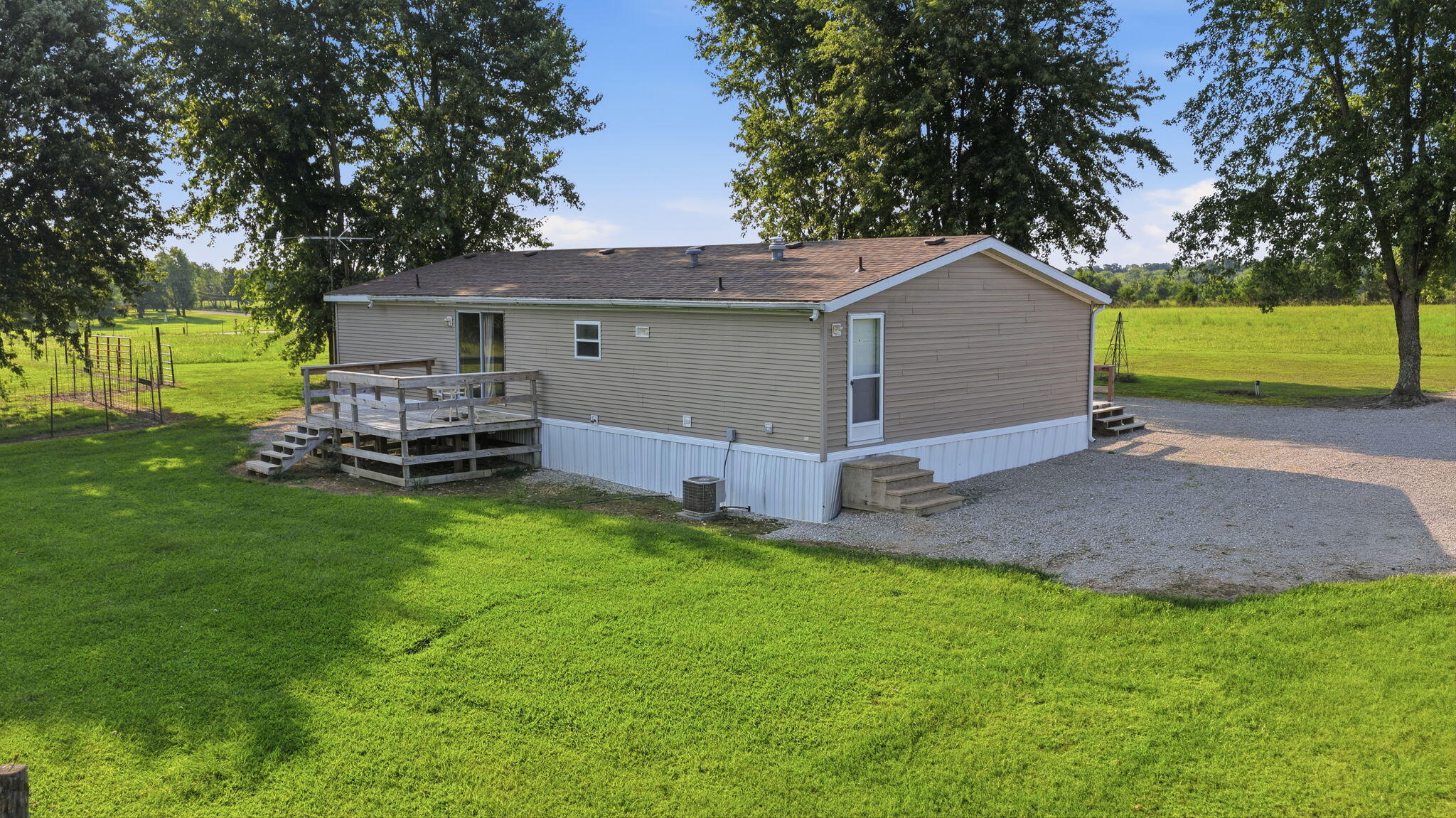 13449 State Highway J Property Photo 36